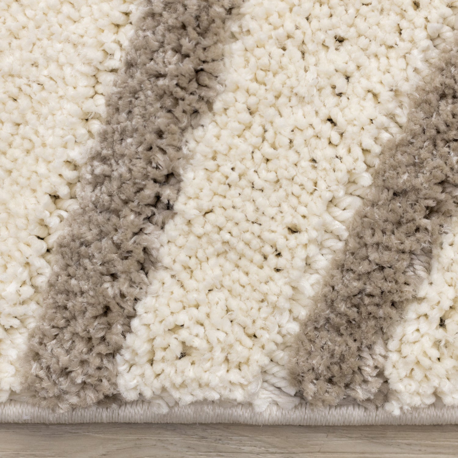 Palace Modern Curves Area Rug - 5' X 8' - Cream/Taupe