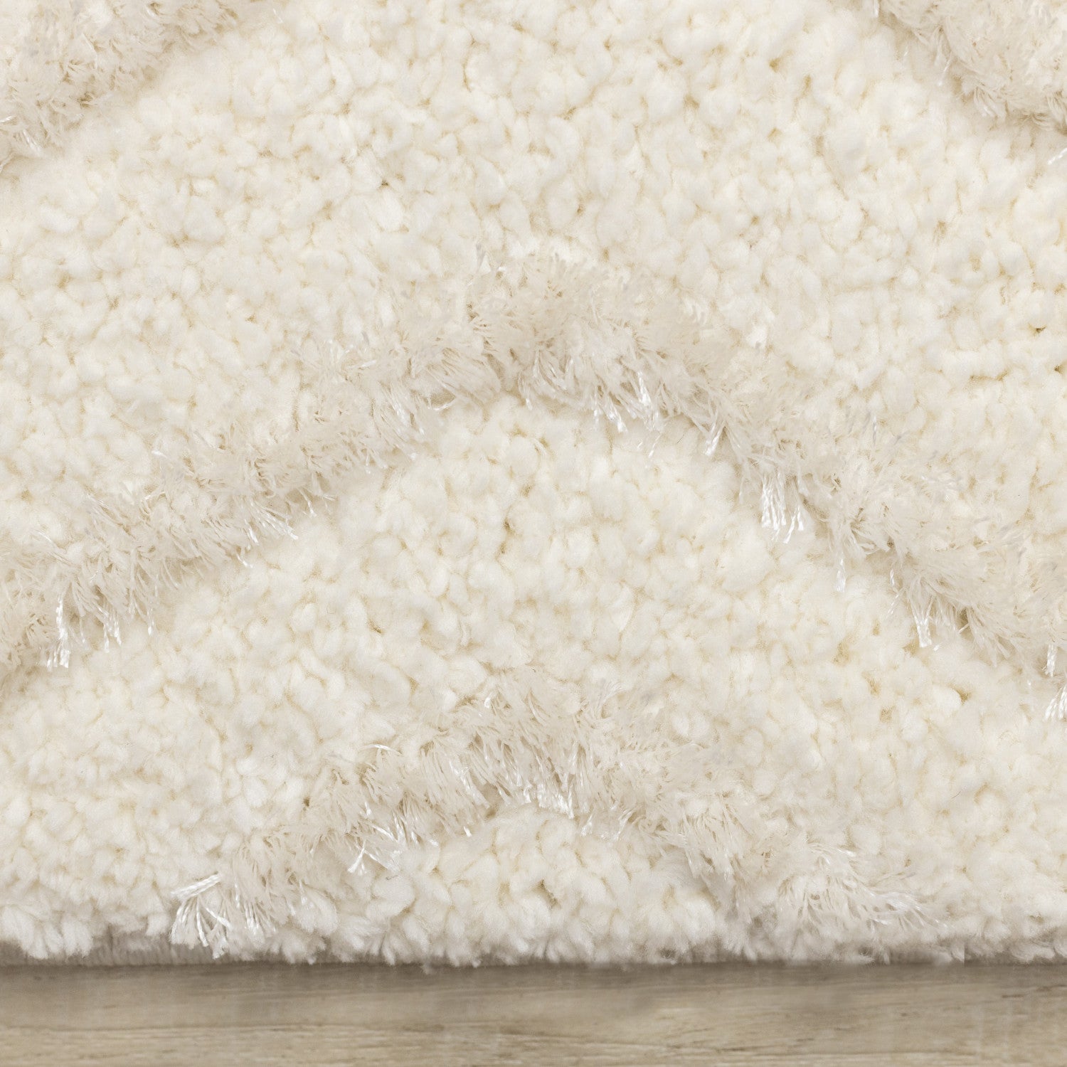 Sasha Soft Diamonds Area Rug - 8' X 11' - Cream