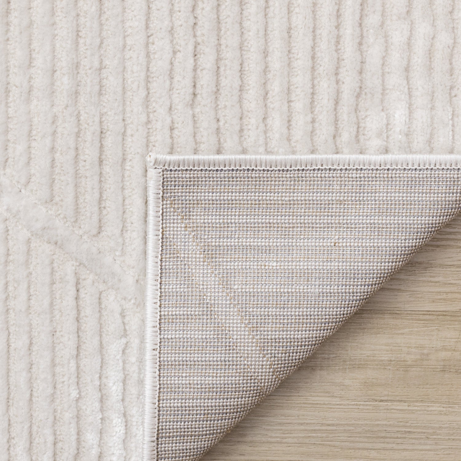 Logan Modern Lines Area Rug - 5' X 8' - Cream