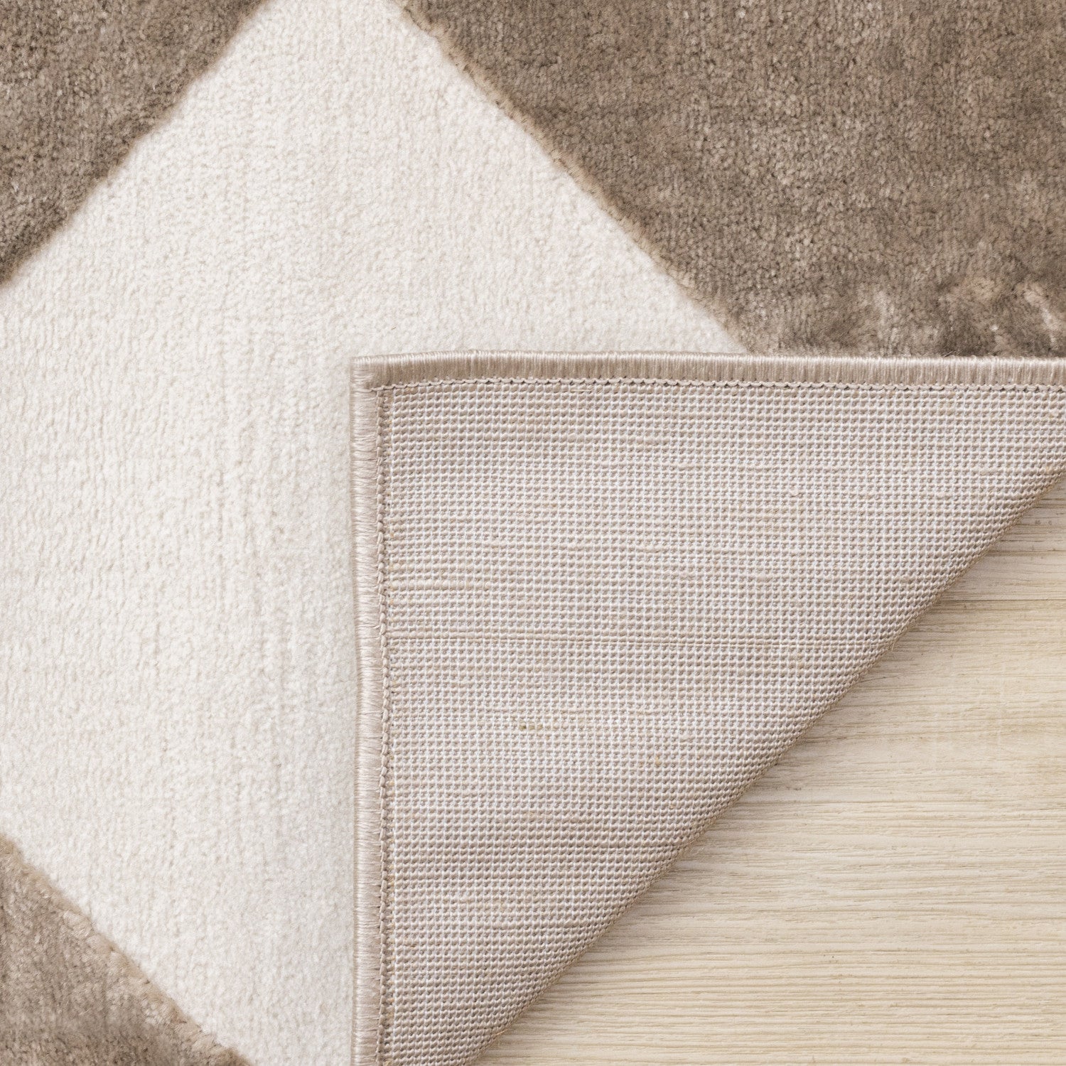 Logan Modern Diamonds Area Rug - 7' X 10' - Brown/Cream