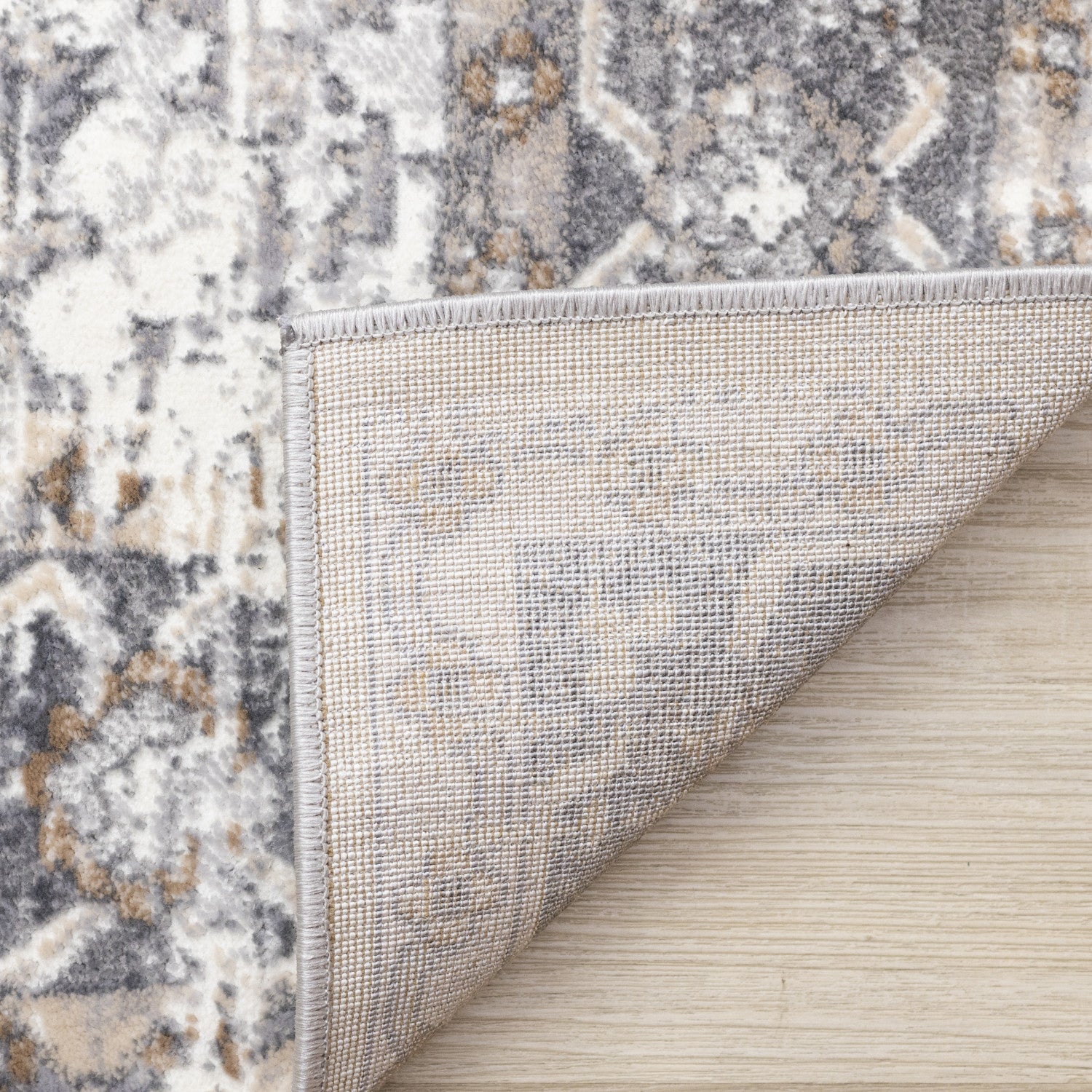 Elegant Traditional Area Rug - 7' X 10' - Grey/Brown