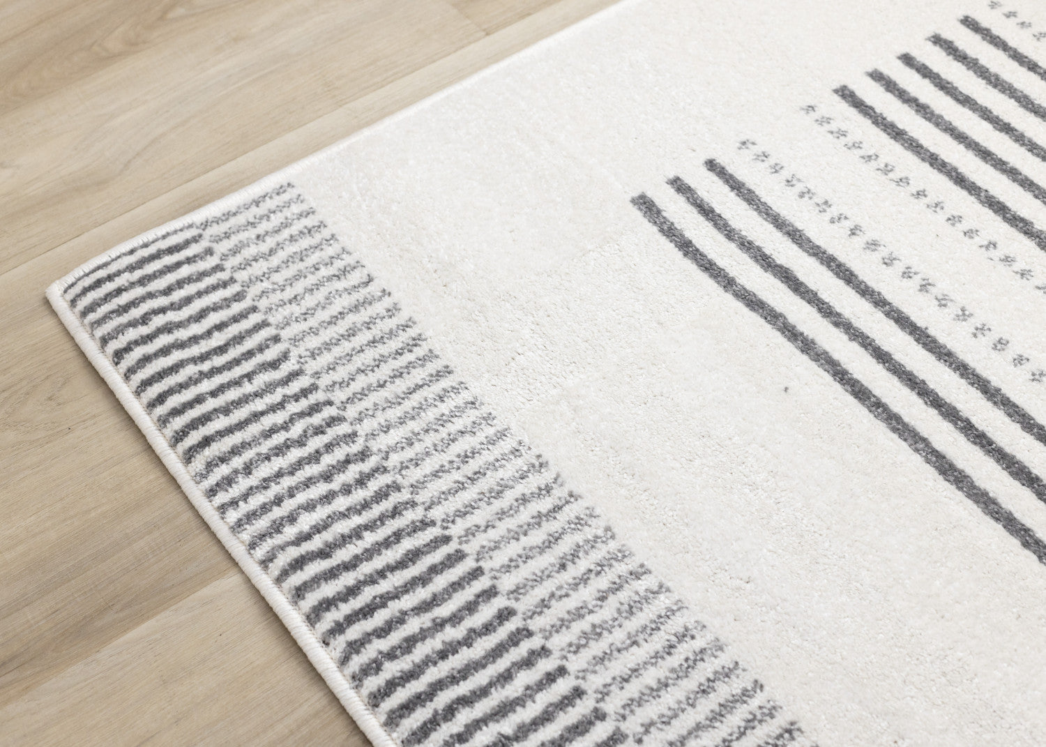 Claremont Sleek Modern Lines Area Rug - 8' X 11' - White/Grey