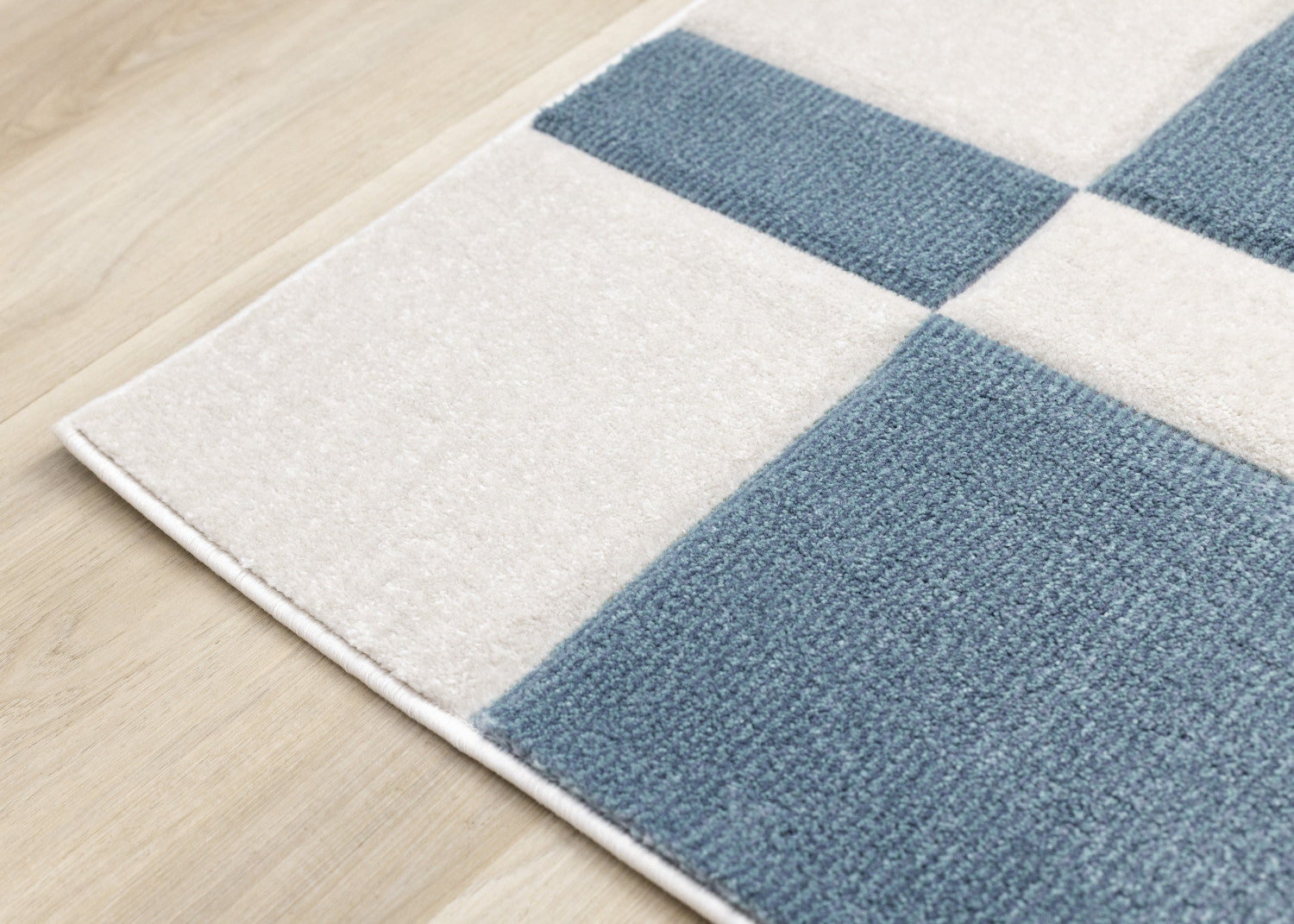 Finley Modern Geometric Area Rug - 8' X 11' - Blue/White