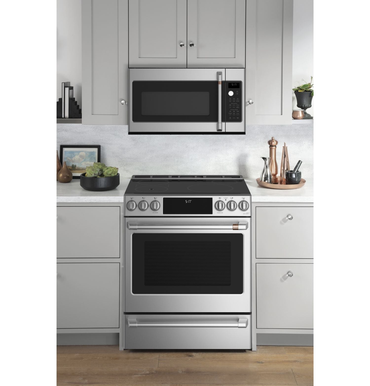 Café™ Stainless Steel 30" Smart Slide-In, Front-Control, Induction and Convection Range with In-Oven Camera (5.7 Cu. Ft) - CHS90XP2MS1