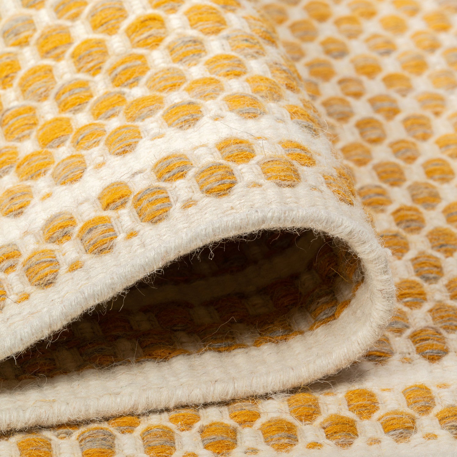 Alaska Reversible Modern Rug - 5' x 8' - Yellow
