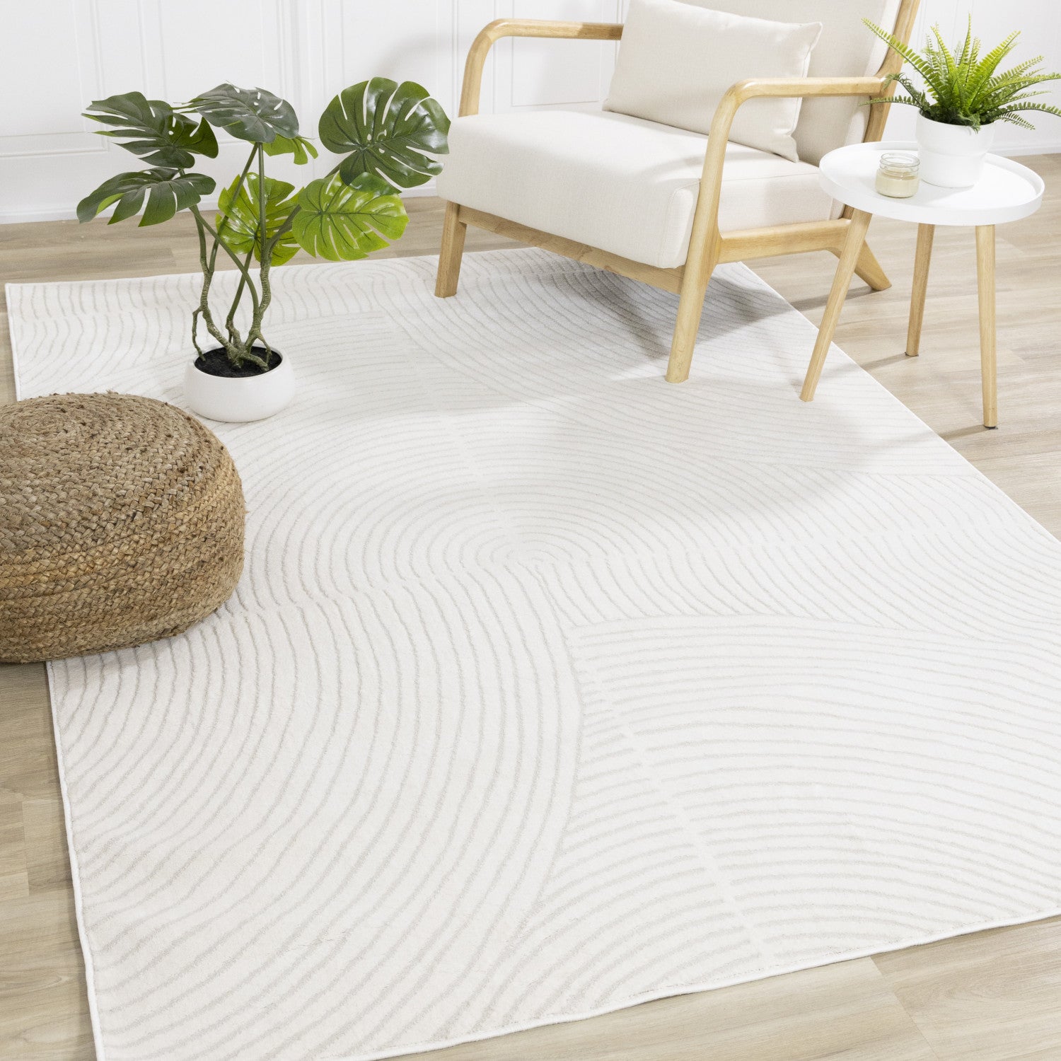 Hillary Modern Swirls Area Rug - 5' X 8' - Cream