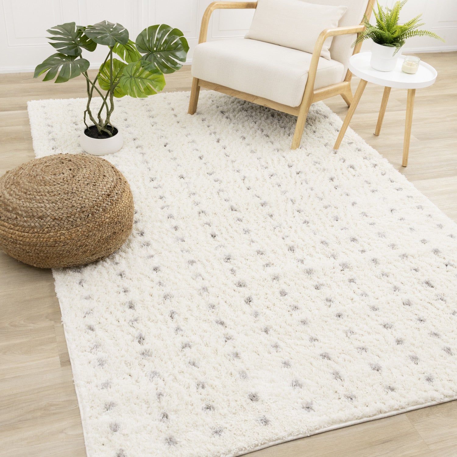 Palmer Casual Contemporary Speckled Area Rug - 7' X 10' - White/Grey
