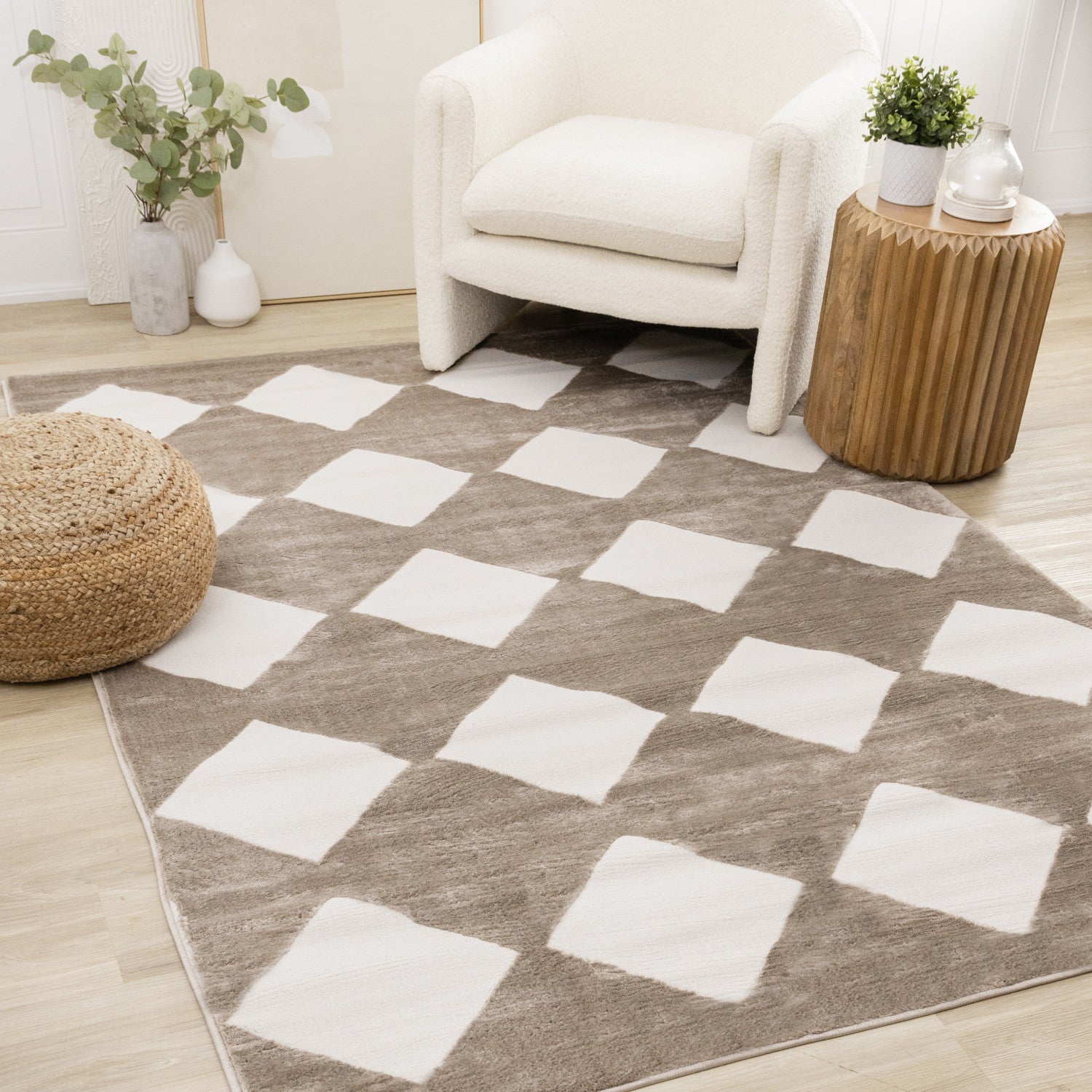 Logan Modern Diamonds Area Rug - 5' X 8' - Brown/Cream
