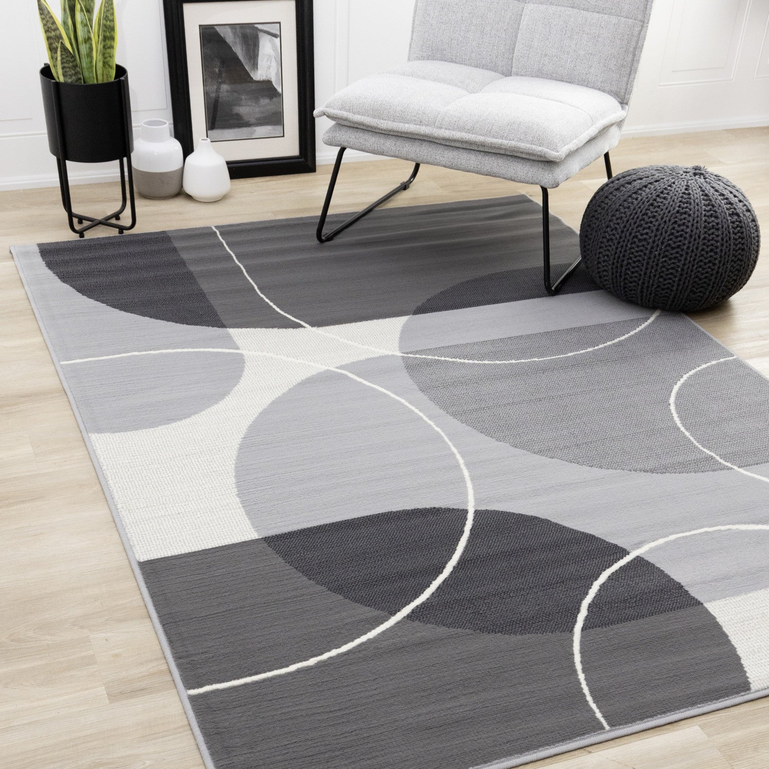 Functional Contemporary Area Rug - 8' X 11' - Grey