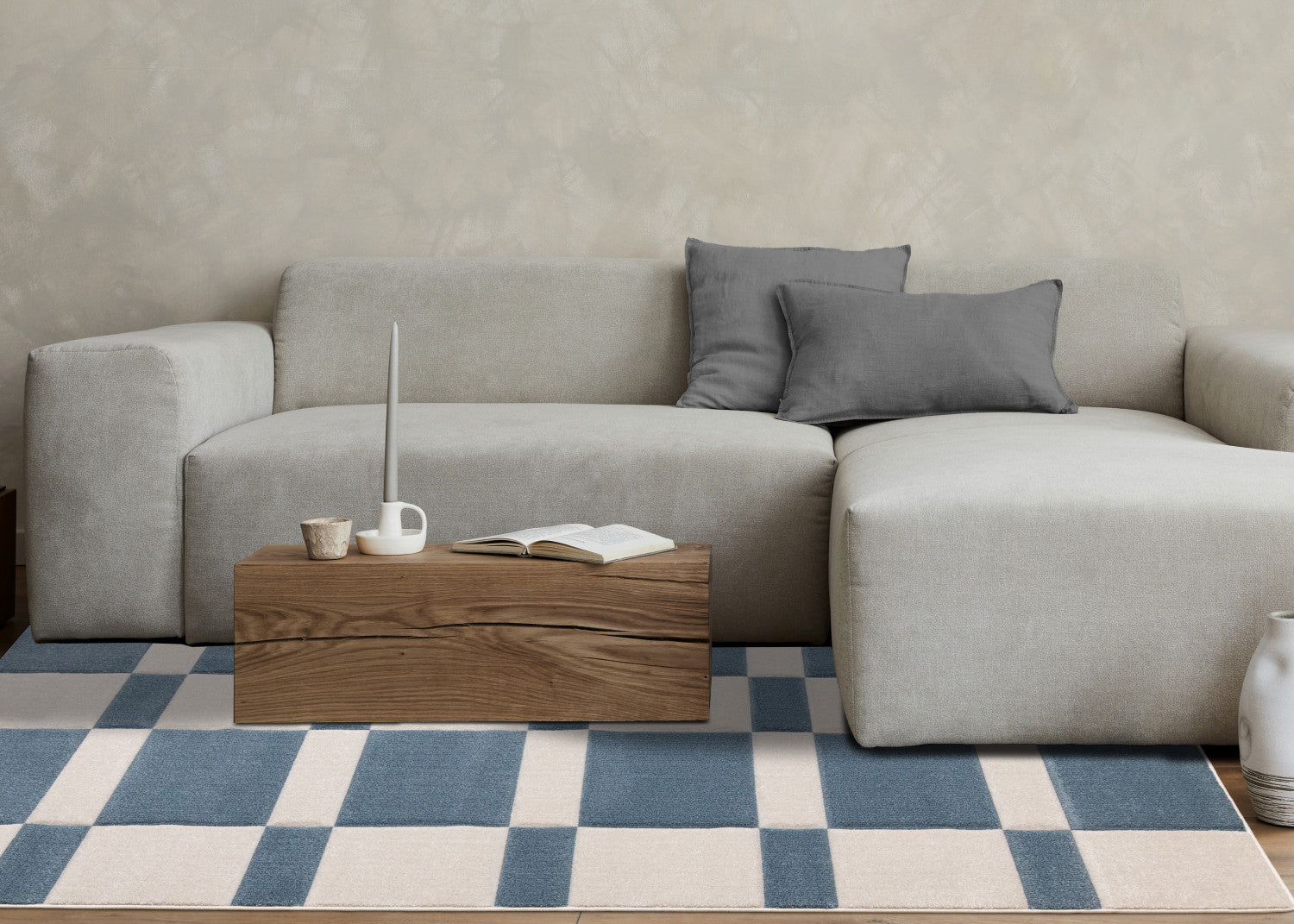 Finley Modern Geometric Area Rug - 5' X 8' - Blue/White