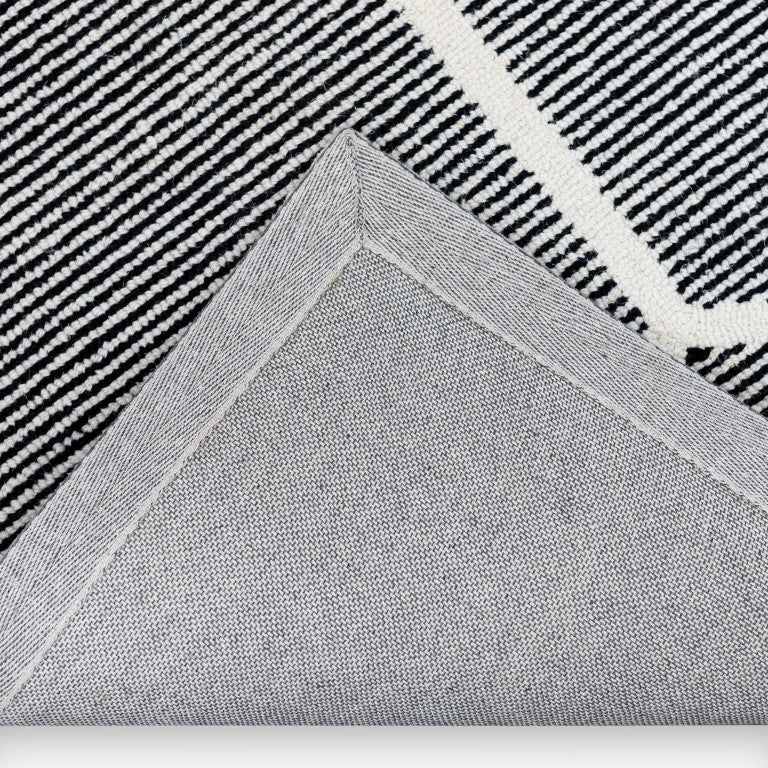 Joris Geometric Rug - 5' x 8' - Black