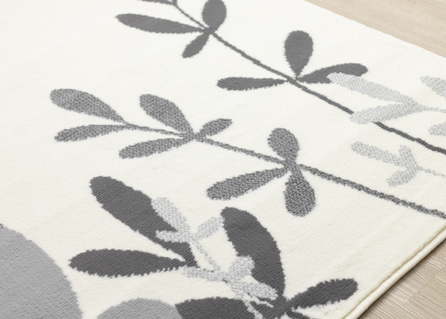 Kids Wishful Bunny Area Rug - 4' X 6' - Cream