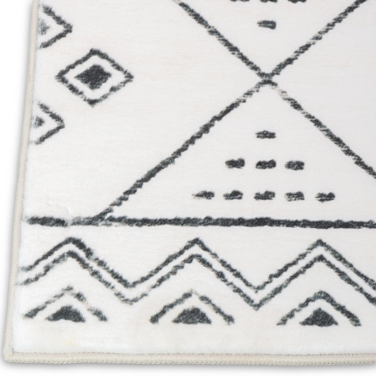 Touch Modern Rug - 6' x 9' - Black