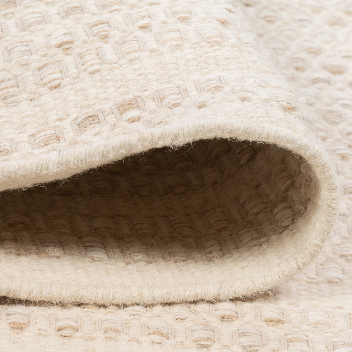 Alaska Reversible Modern Rug - 5' x 8' - Oatmeal