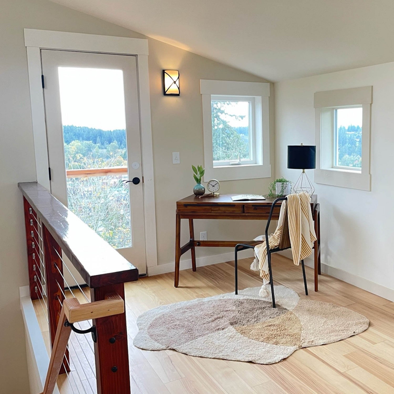 Halvik Chair - Black - Set of Four