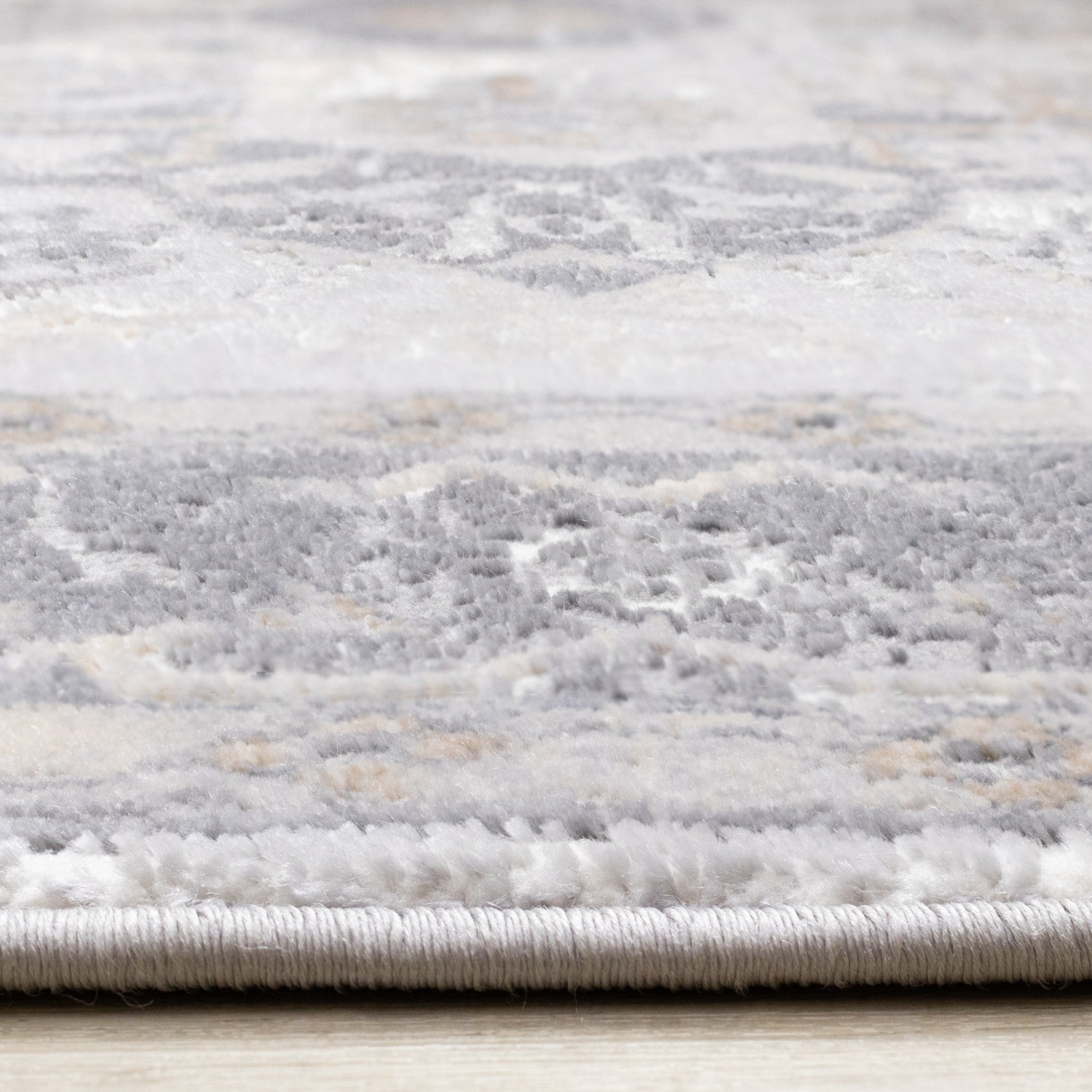 Elegant Traditional Area Rug - 7' X 10' - Grey/Brown