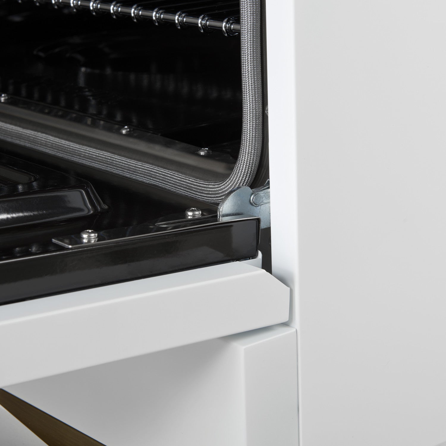 Forno Antico 36" White Dual Fuel Range (4.5 Cu. Ft.) - FFSGS6113-36WHT