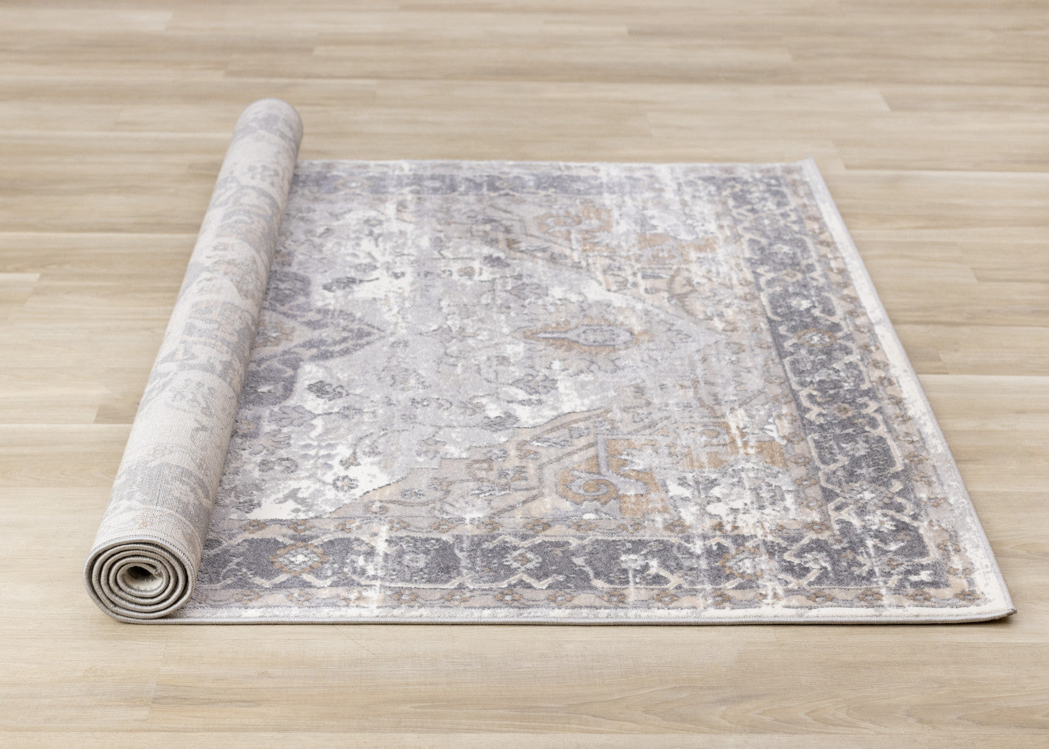 Elegant Traditional Area Rug - 5' X 8' - Grey/Brown