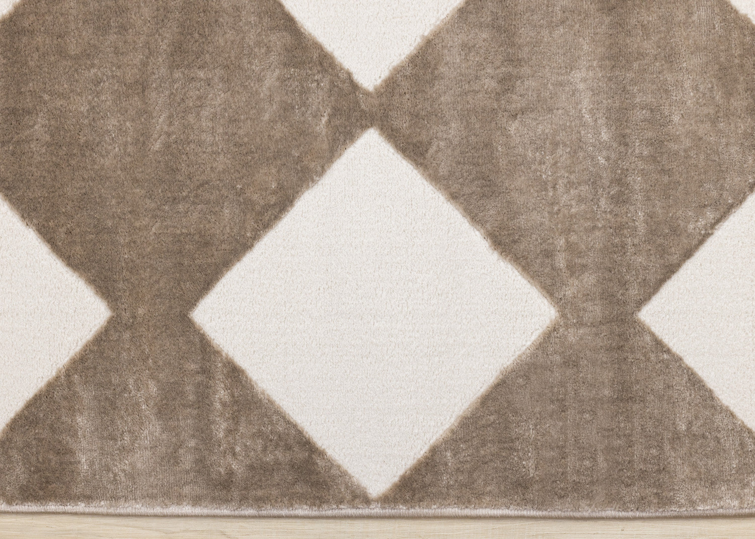 Logan Modern Diamonds Area Rug - 8' X 11' - Brown/Cream