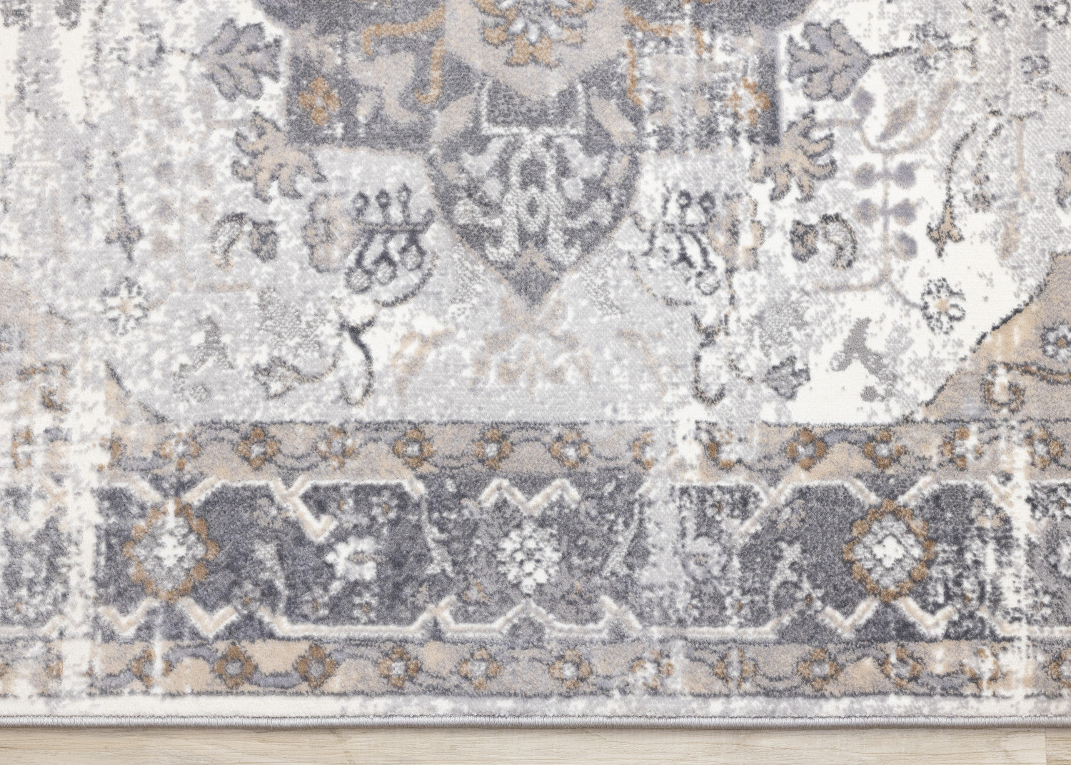 Elegant Traditional Area Rug - 7' X 10' - Grey/Brown