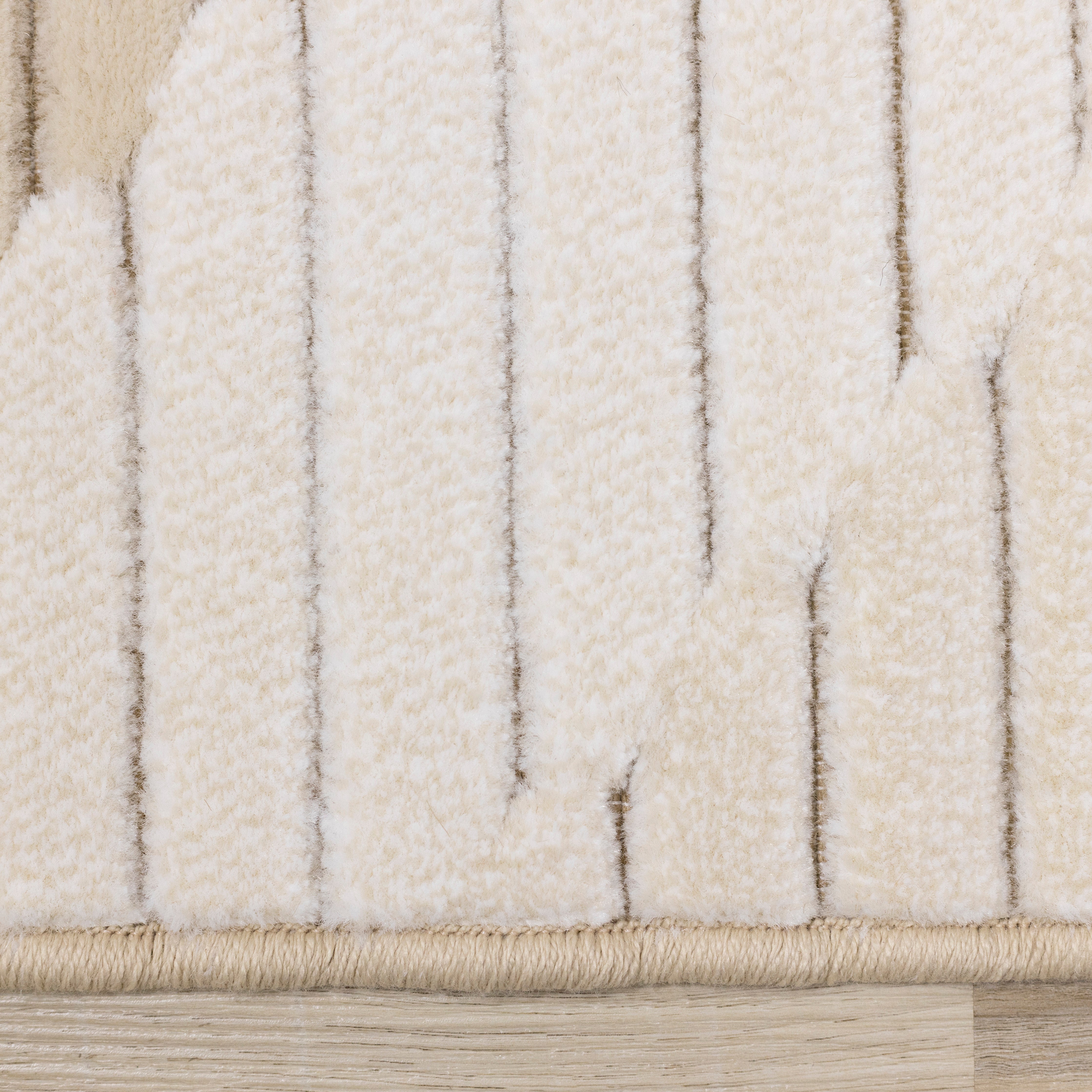 Sandstone Plains 6'7" x 9'6" Elegant Contemporary Geometric Pattern Area Rug - Cream