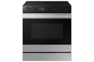 Samsung BESPOKE Cuisinière électrique 6,3 pi³ encastrable à convection véritable avec caméra dans le four 30 po acier inoxydable NSE6DG8700SRAC