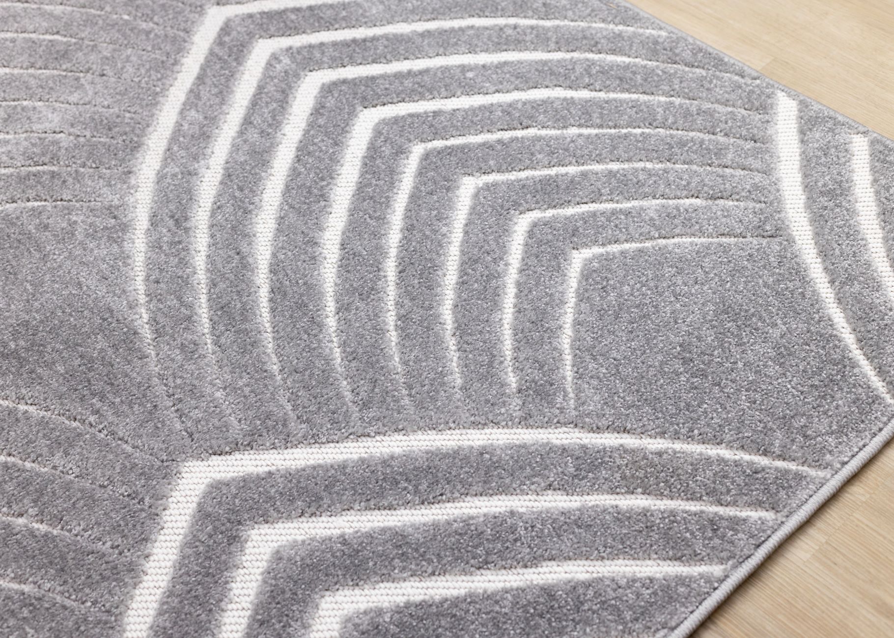 Silver Arches 6'7" x 9'10" Geometric Area Rug - Grey, White