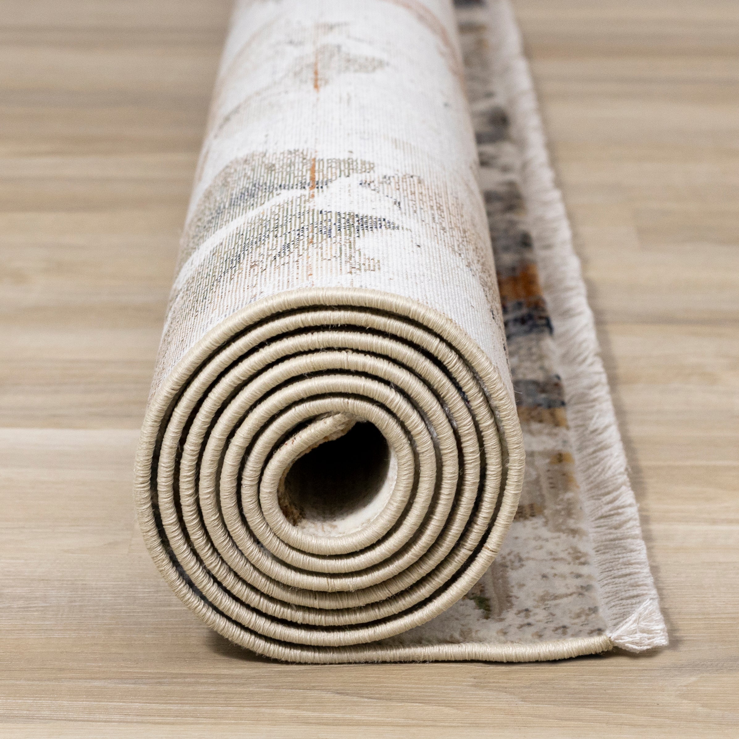 Rustic Garden 5'3" x 7'7" Warm Toned Floral Print Area Rug - Cream