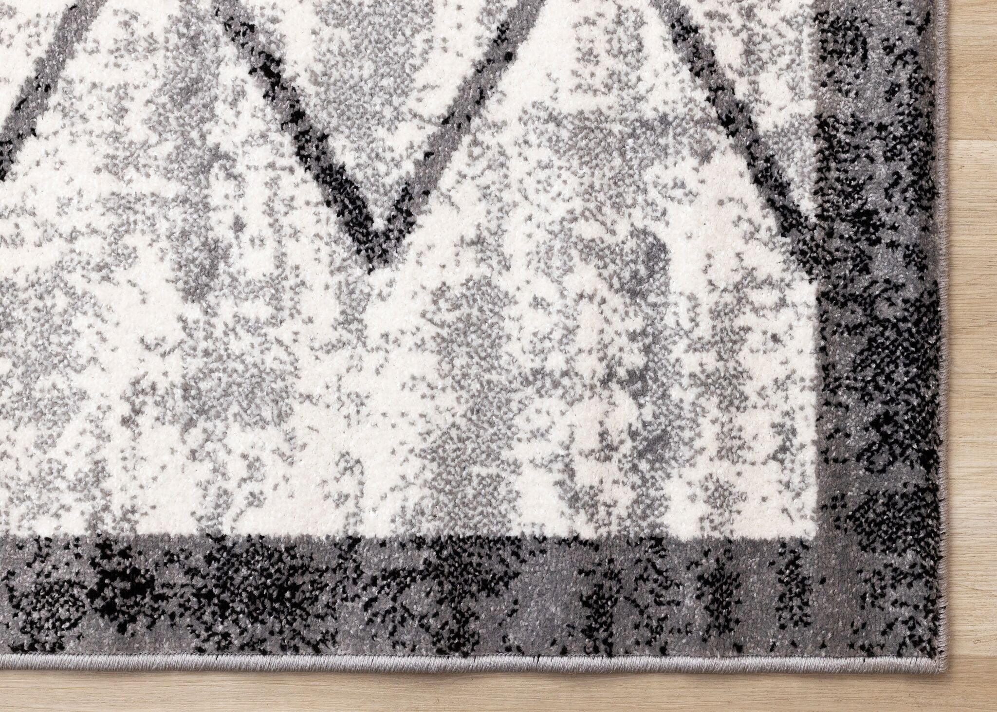 Ashwood 6'7" x 9'10" Distressed Lattice Area Rug - Grey, Black, White