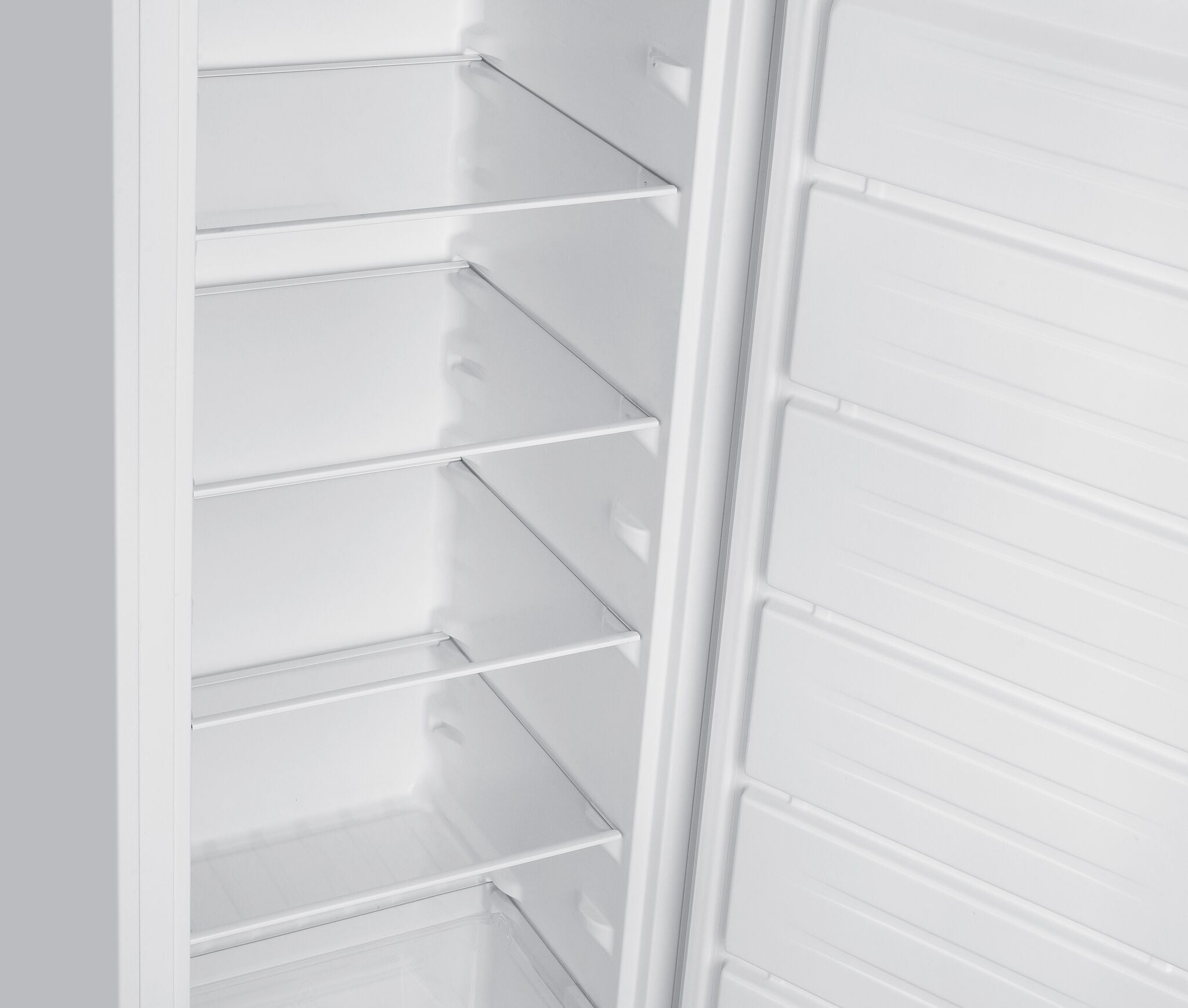 Epic 22" 7.0 Cu. Ft. White Convertible Refrigerator/Freezer – ERF70W