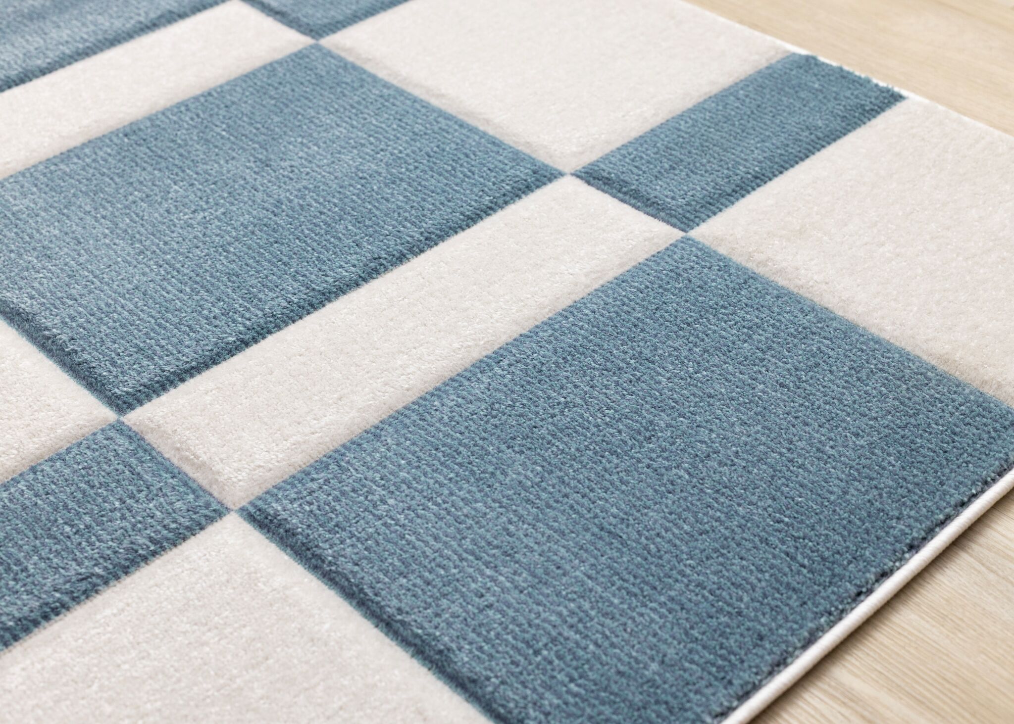 Ocean Blocks 6'7" x 9'6" Banded Rectangle Area Rug - Blue, White