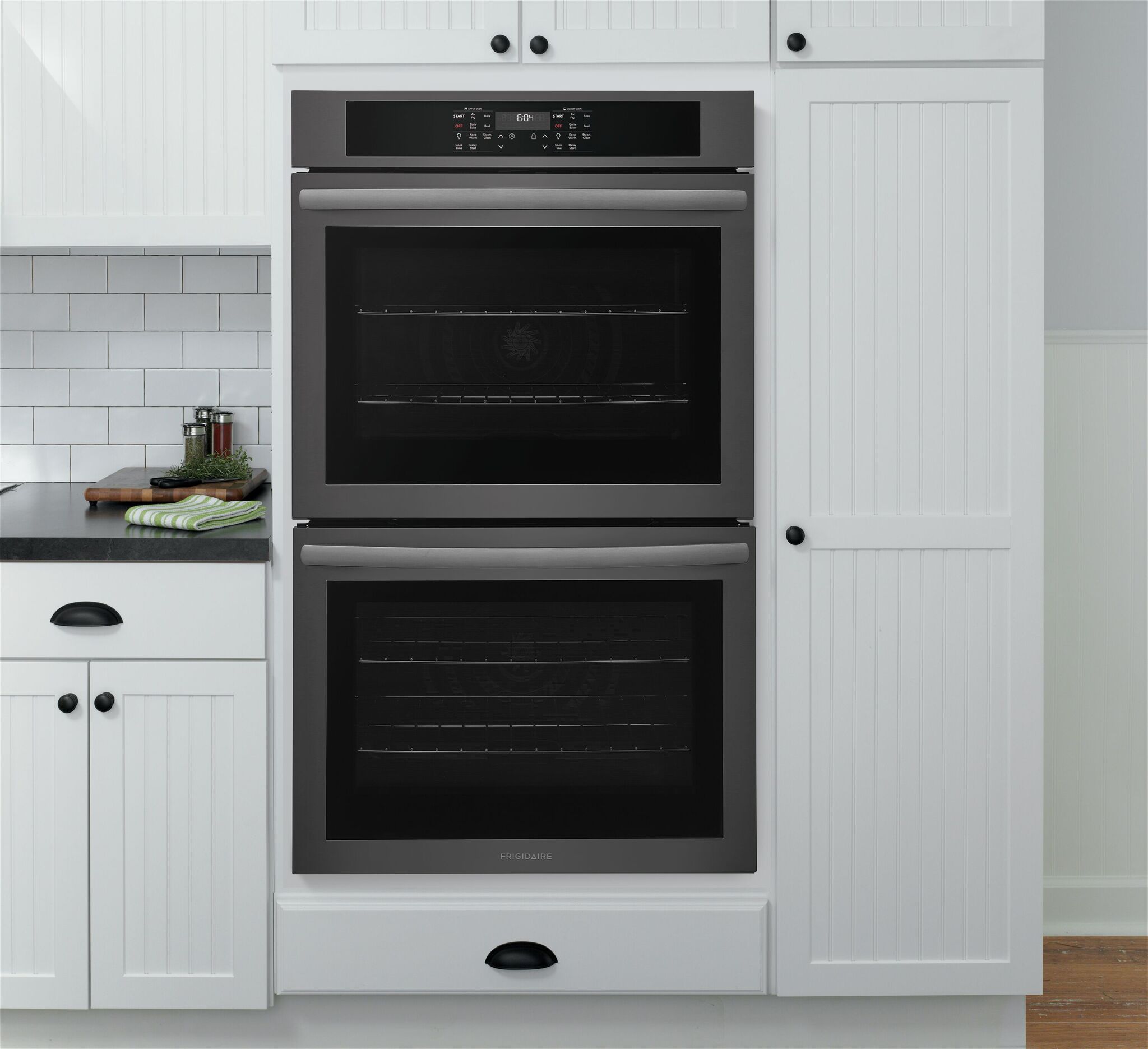 Frigidaire Black Stainless Steel 30" Double Wall Oven (10.6 Cu. Ft.) - FCWD3030AD