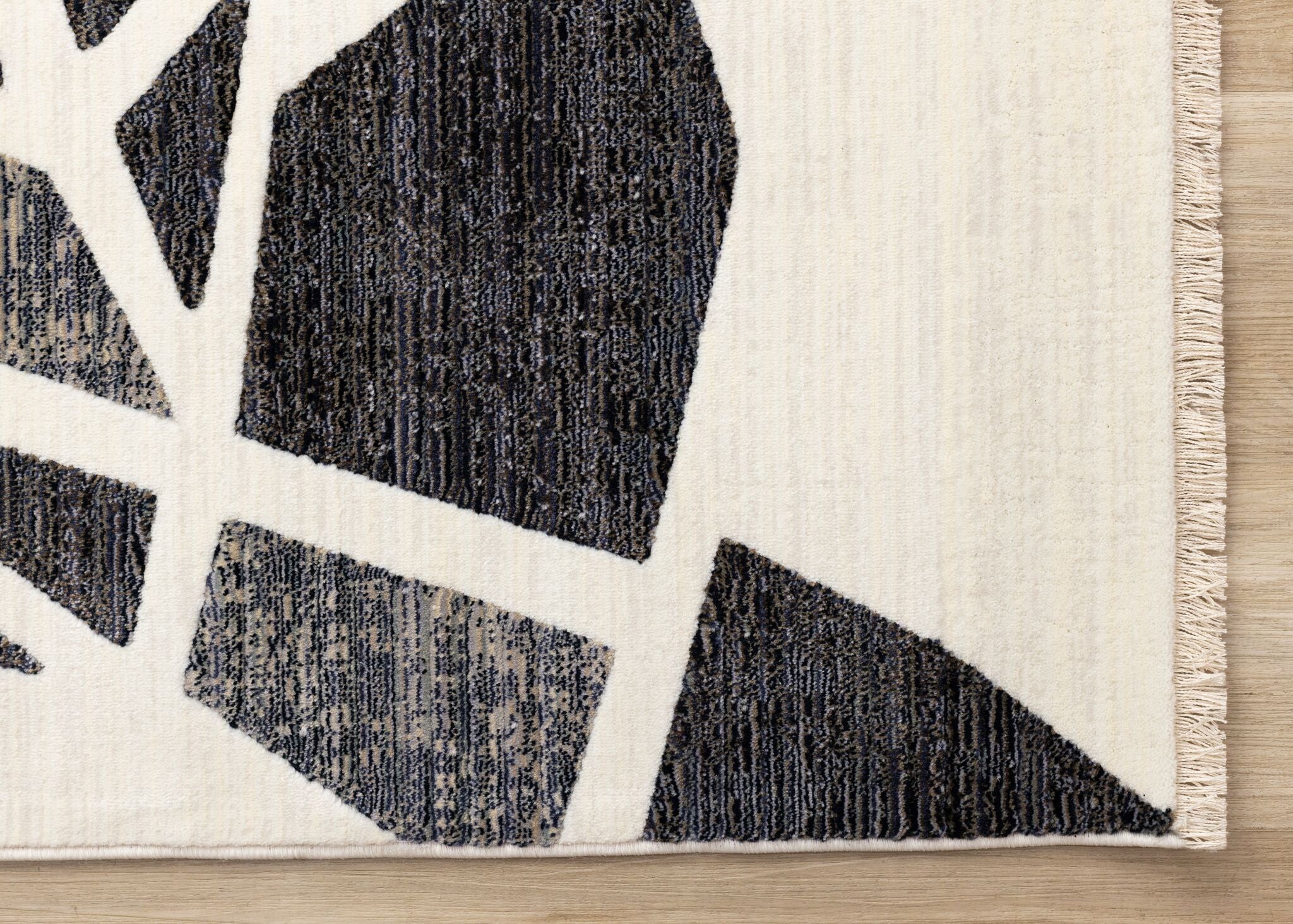 In Harmony 5'3" x 7'10" Shattered Glass Design Area Rug - Cream, Blue, Red