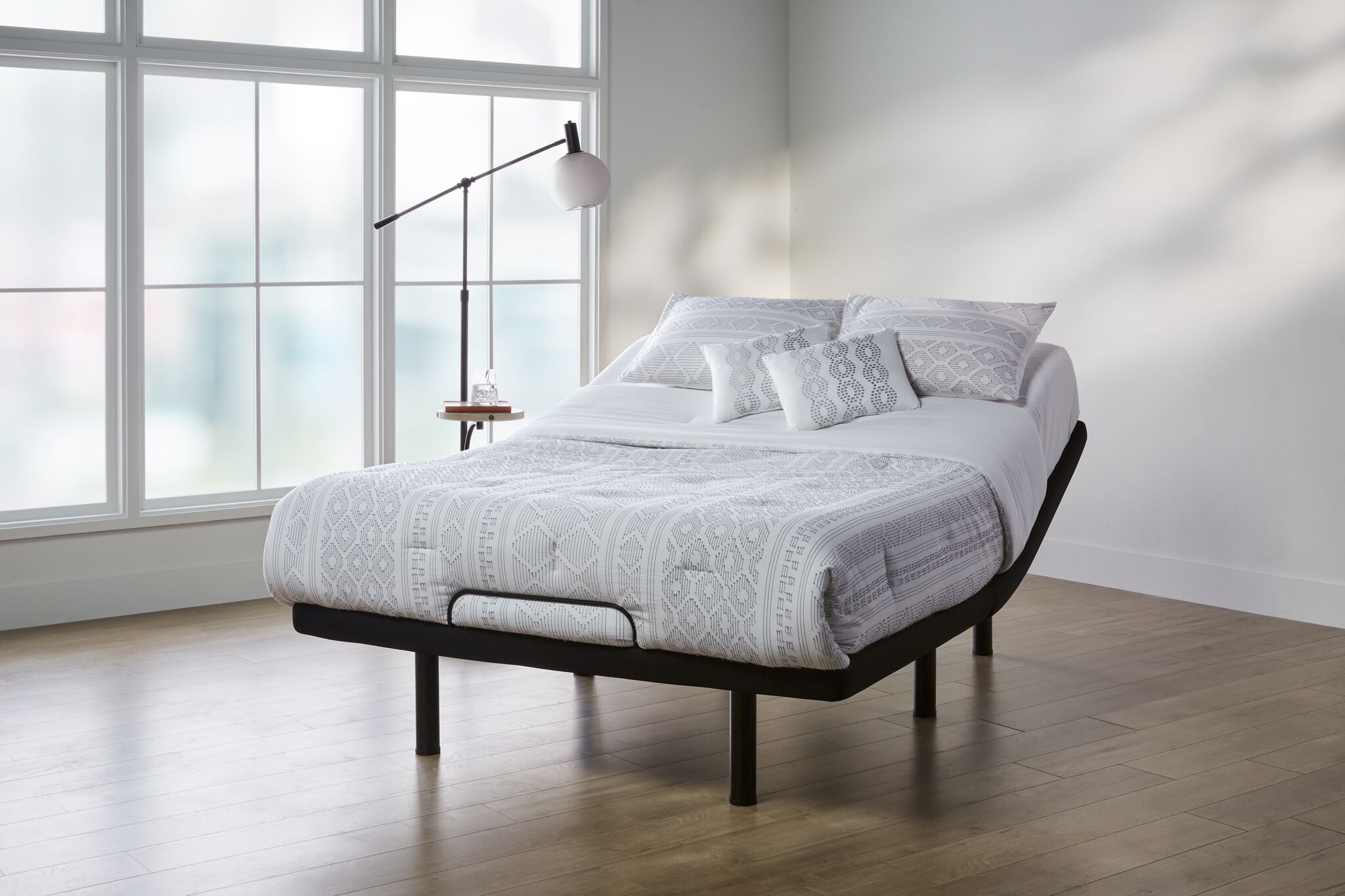 L2 Motion Pro Queen Adjustable Base