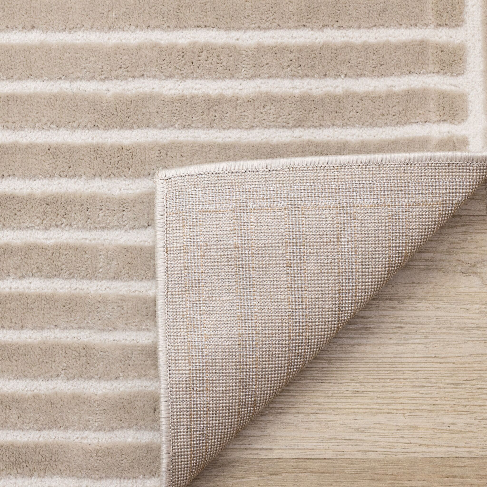 Sculpted Dunes 5'3" x 7'7" Modern Geometric Arches Pattern Area Rug - Cream, Beige