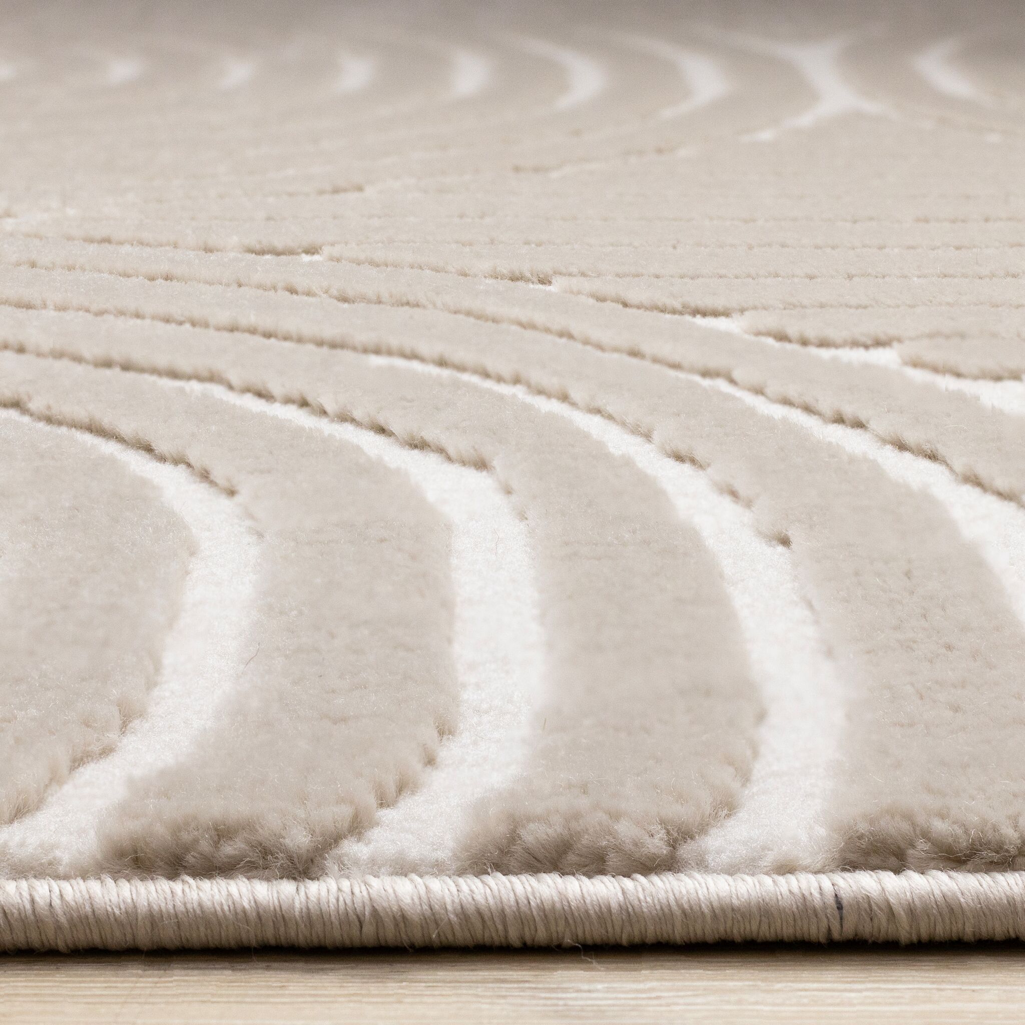 Sculpted Dunes 5'3" x 7'7" Modern Geometric Arches Pattern Area Rug - Cream, Beige