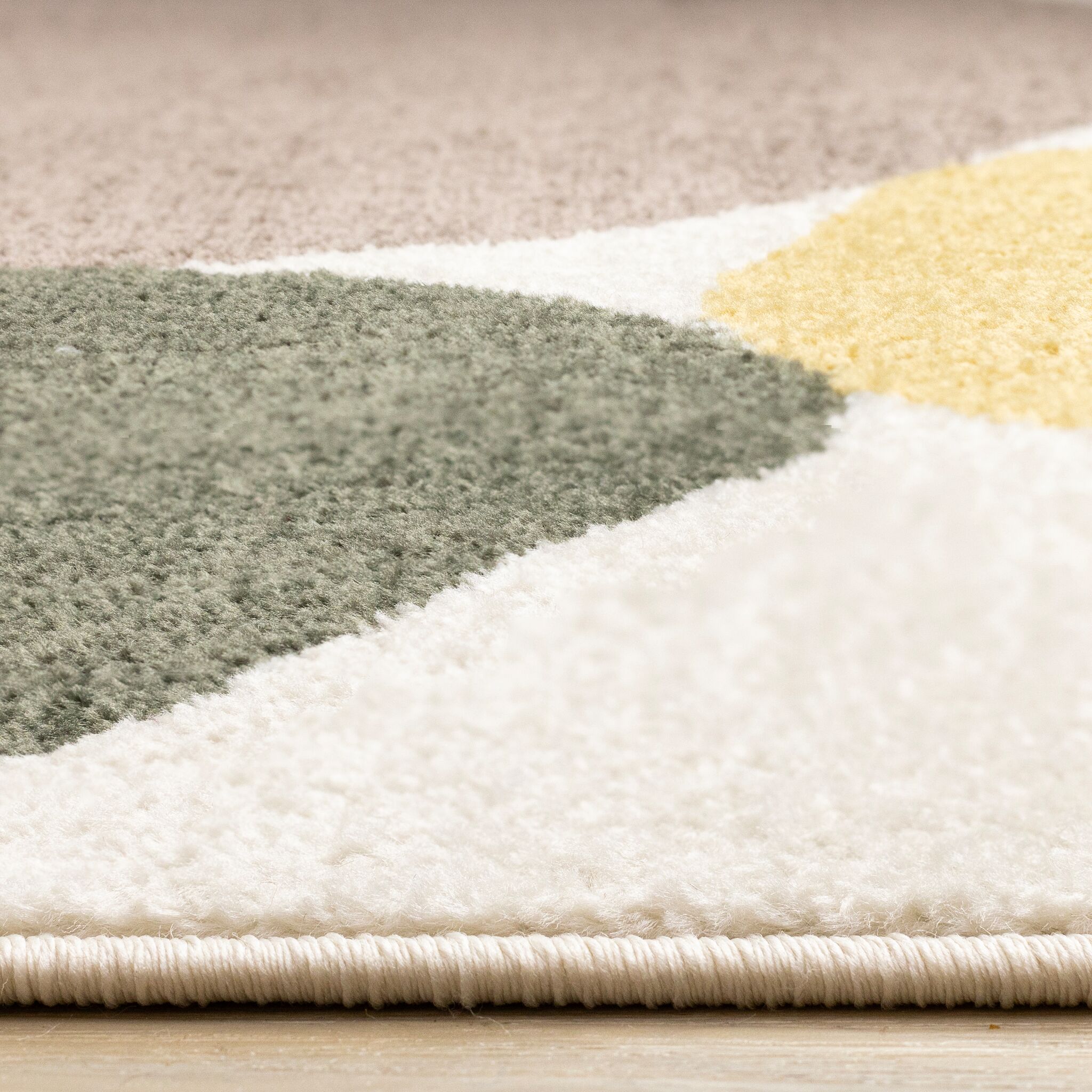 Warm Elements 6'7" x 9'6" Pebbles Design Area Rug - Cream