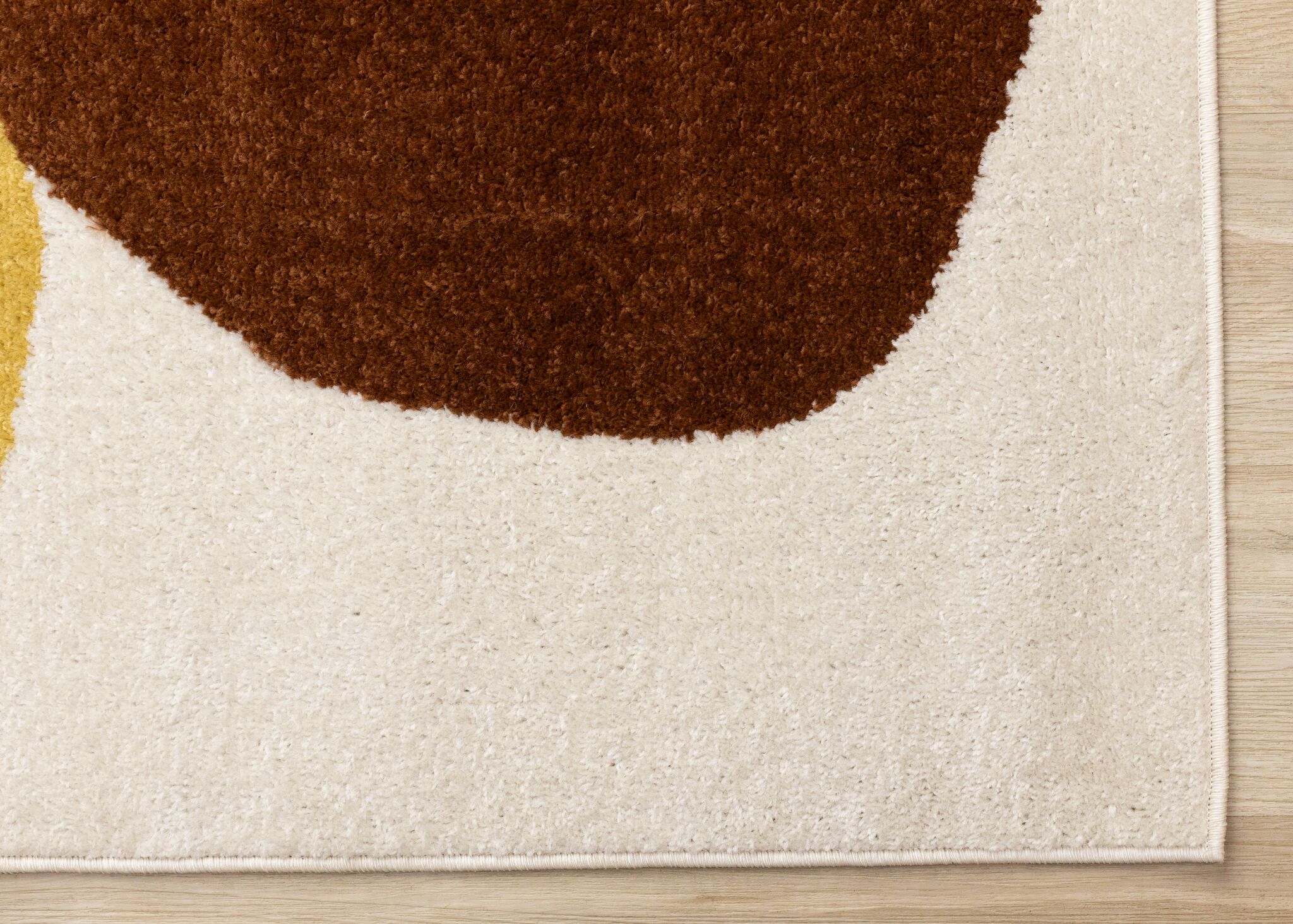 Warm Elements 5'3" x 7'7" Pebbles Design Area Rug - Cream