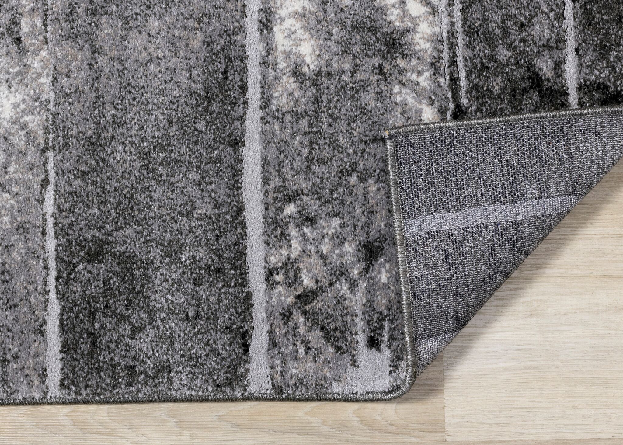 Montana 5'3" x 7'7" Barn Door Area Rug - Grey, Cream