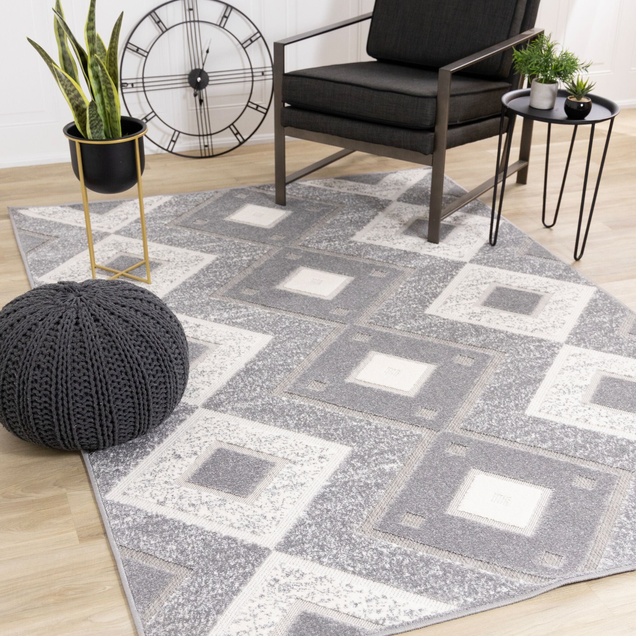 Diamond Mist 6'7" x 9'6" Diamond Pattern Area Rug - Grey, White