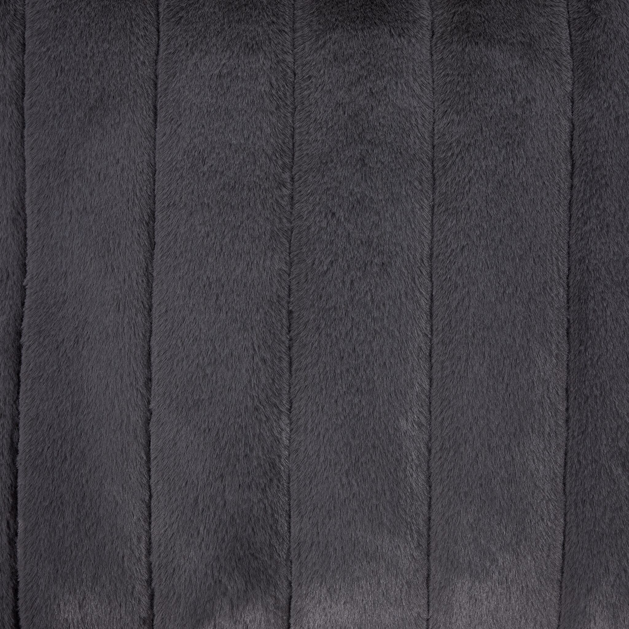 Teddy 2-Piece Sectional with Right-Facing Chaise-Grey