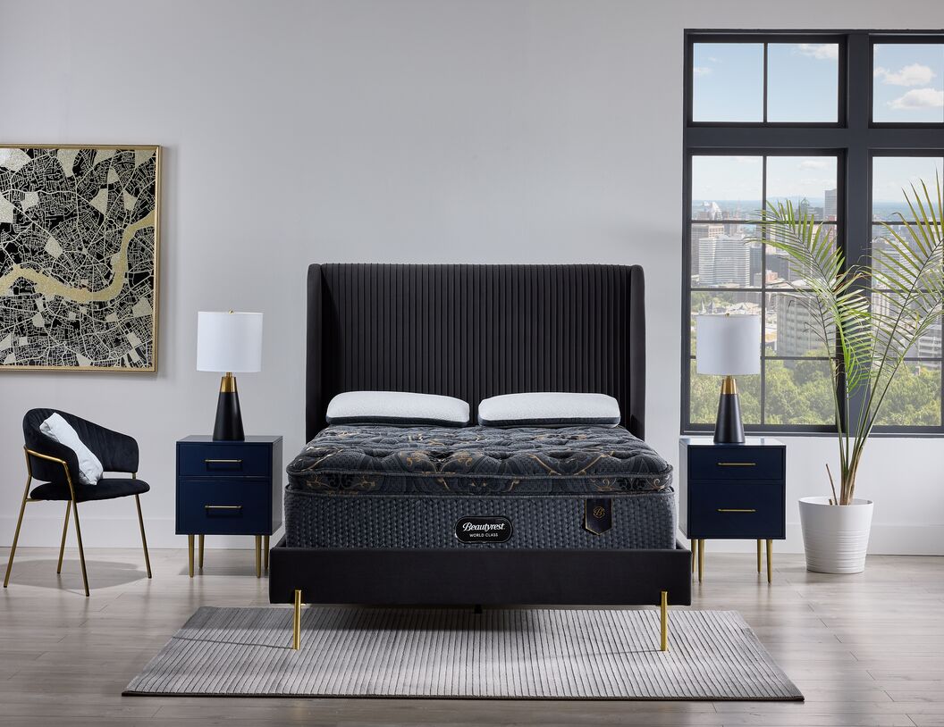 Beautyrest World Class Viscount Plush Queen Mattress and Boxspring Set