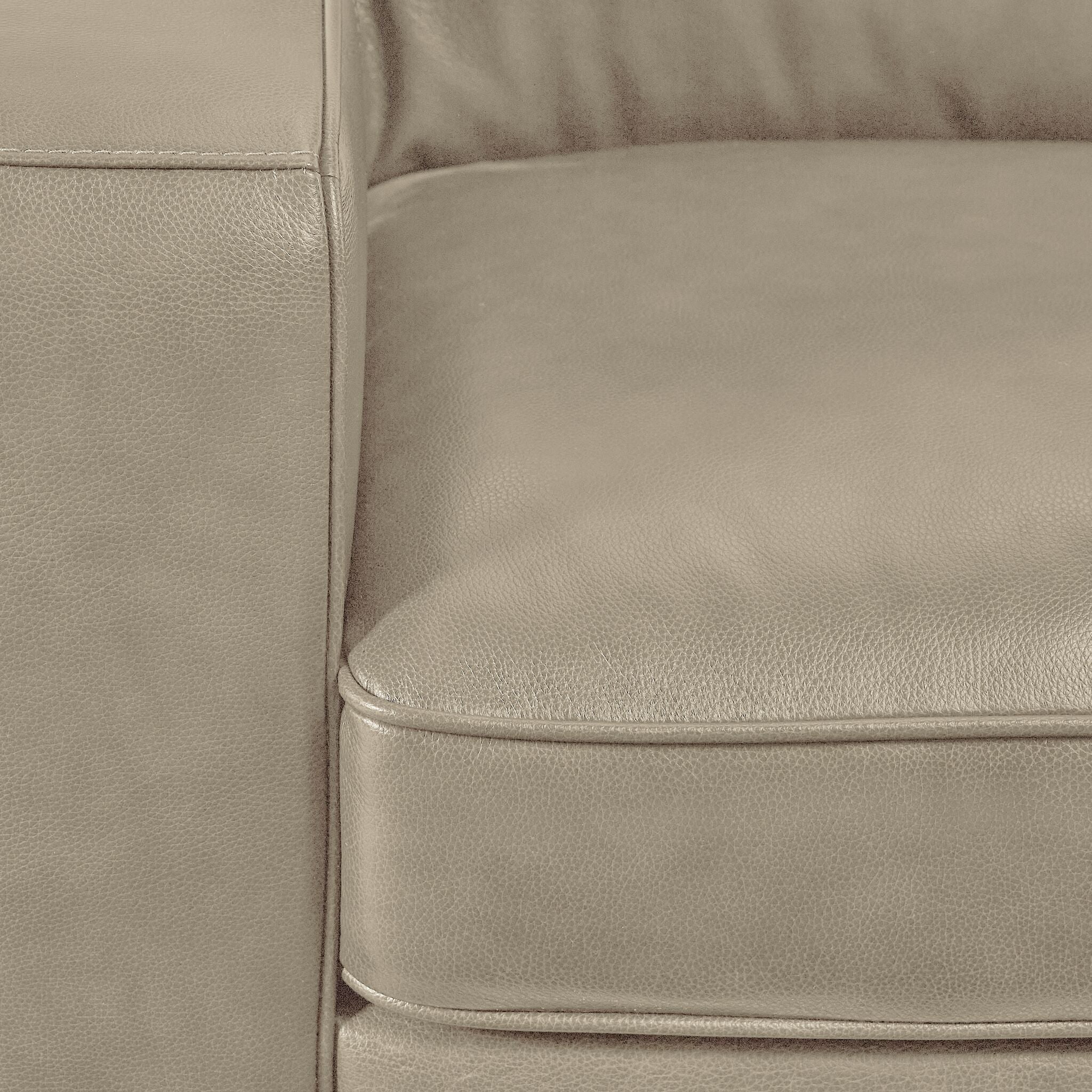 Wilmington Leather Sofa - Ivory