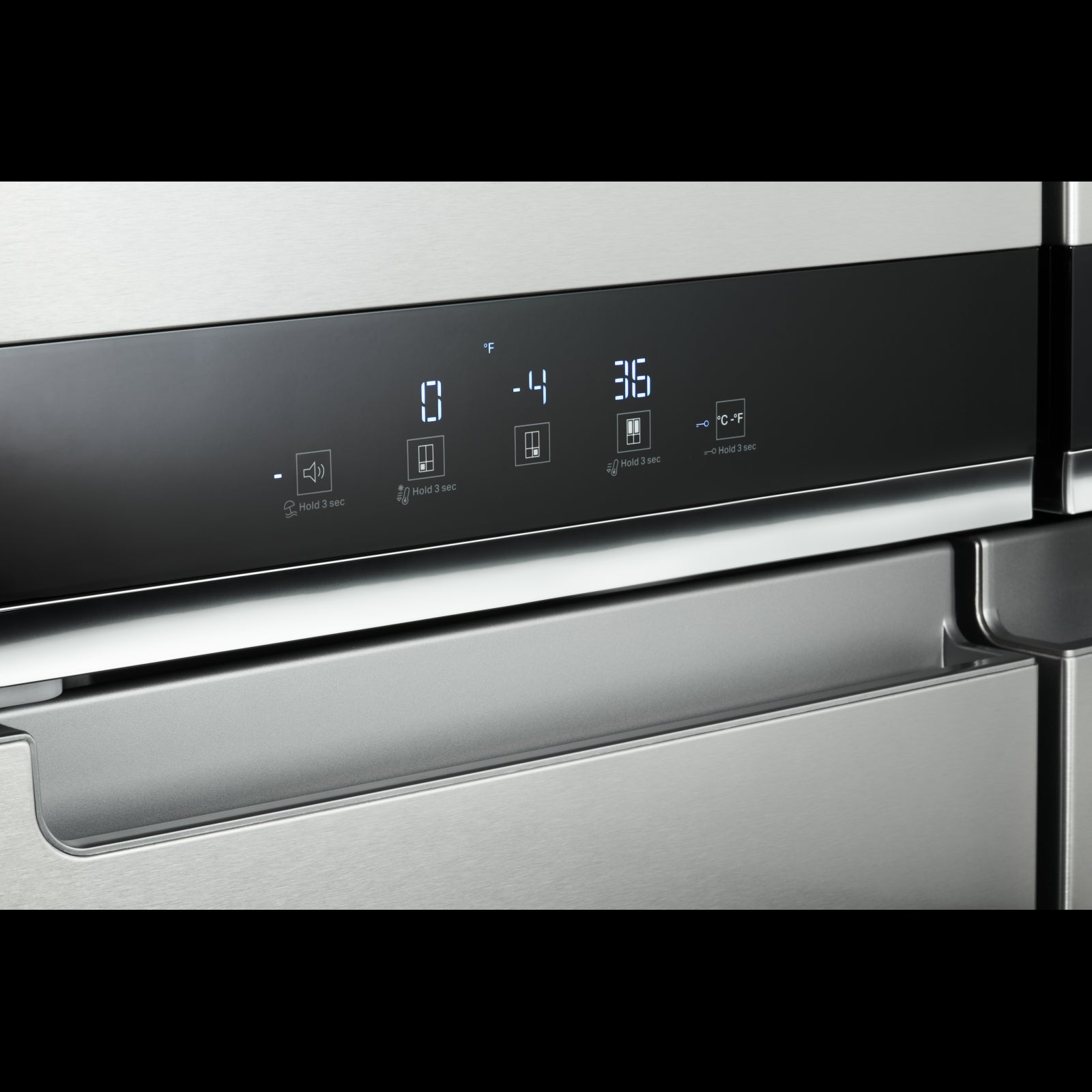 Whirlpool Fingerprint Resistant Metallic Steel French 4 Door Refrigerator (19.4 cu.ft.) - WRQA59CNKZ