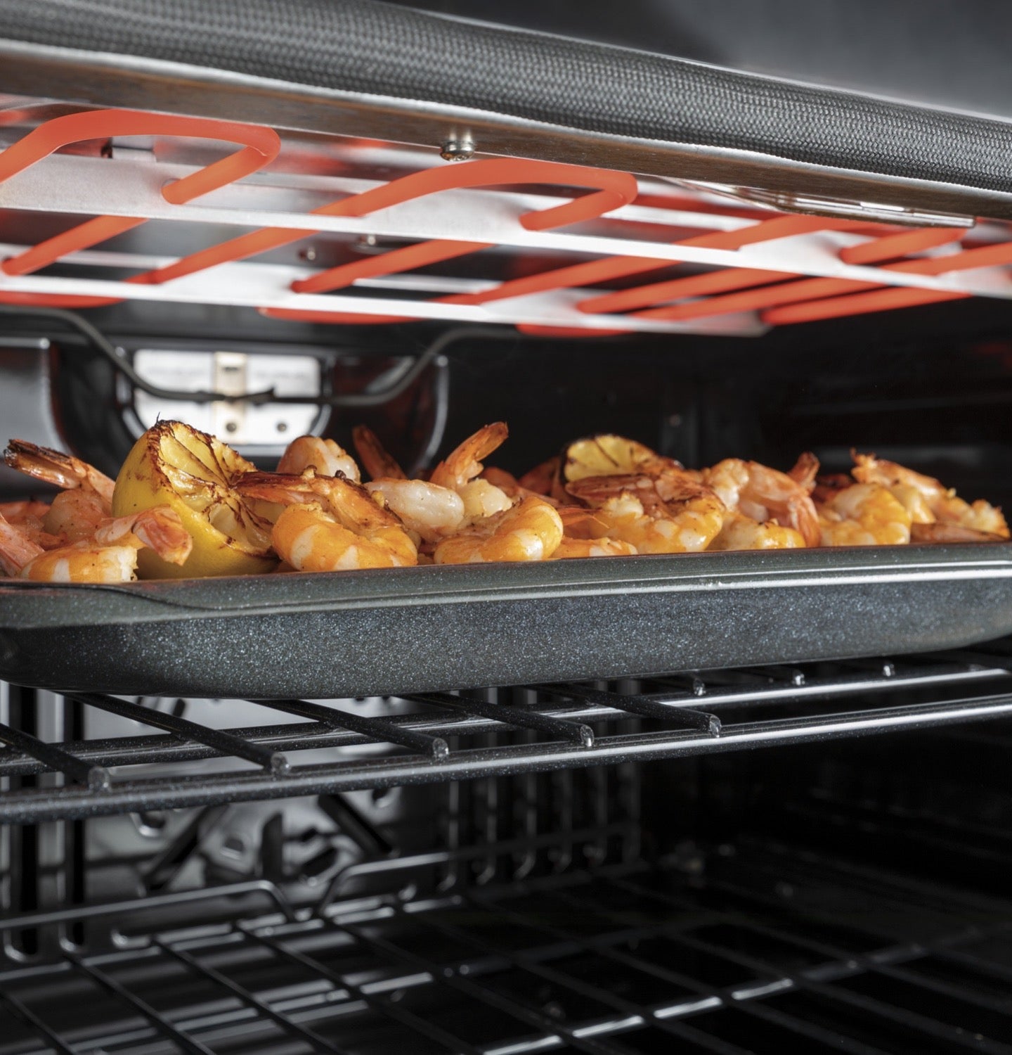GE Black Single Wall Oven (4.3 Cu.Ft) - JKS3000DNBB