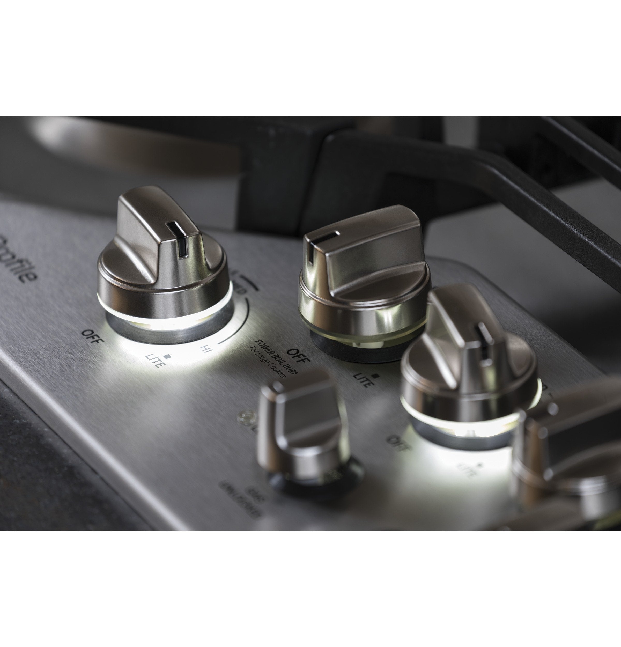 GE Profile Stainless Steel 30" Built-In Gas Cooktop - PGP9030SLSS