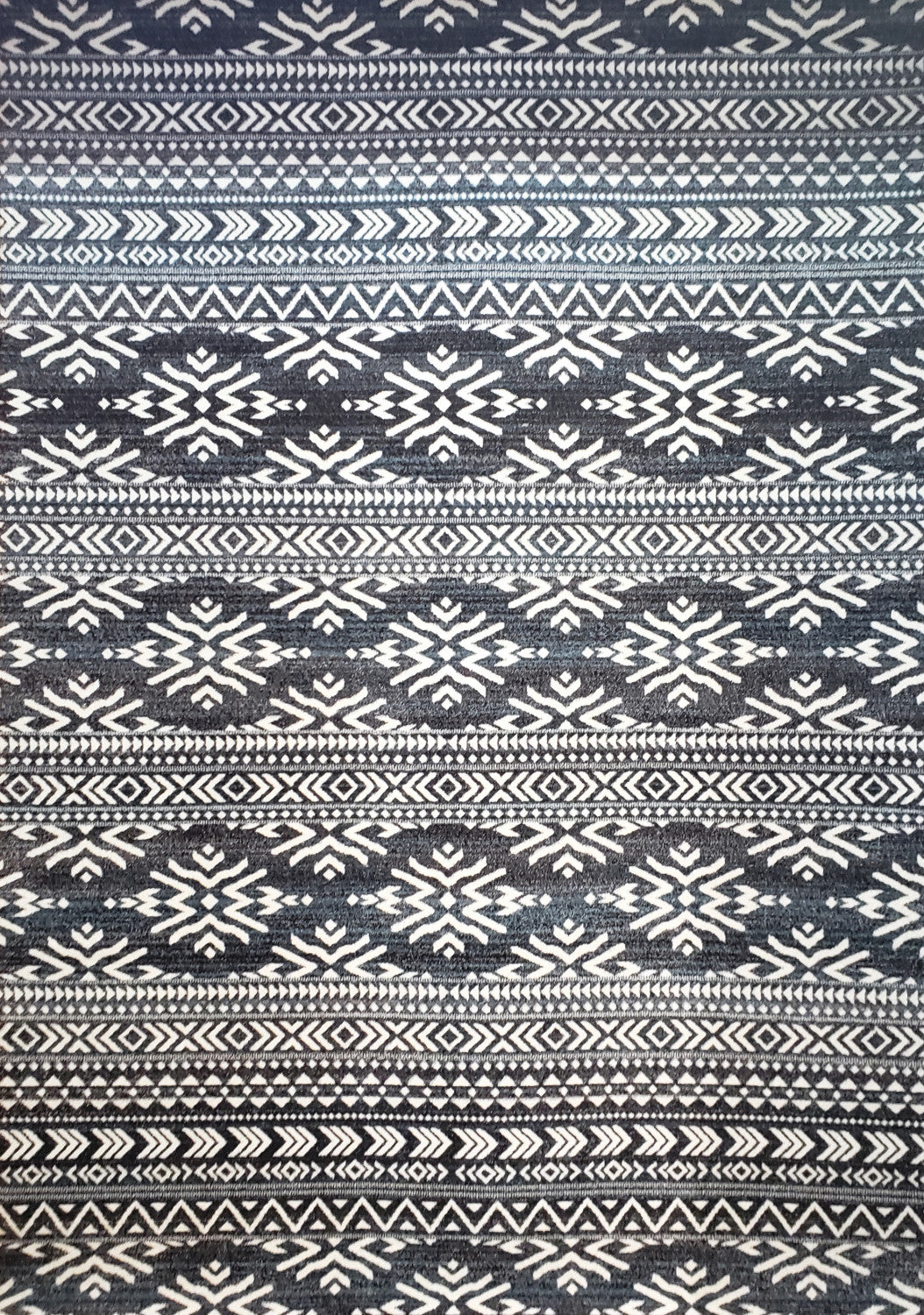 Dais Tribal Area Rug - 5' X 8' - Blue/White