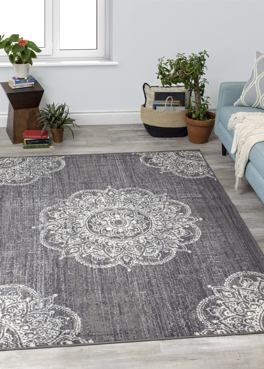 Fiona Medallion Stamps Area Rug - 5' X 7' - Grey/Cream