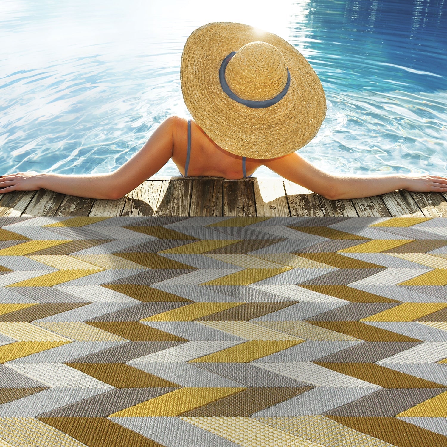 Ibiza 4902X Chevron Indoor/Outdoor Area Rug (5'3" x 7'6")