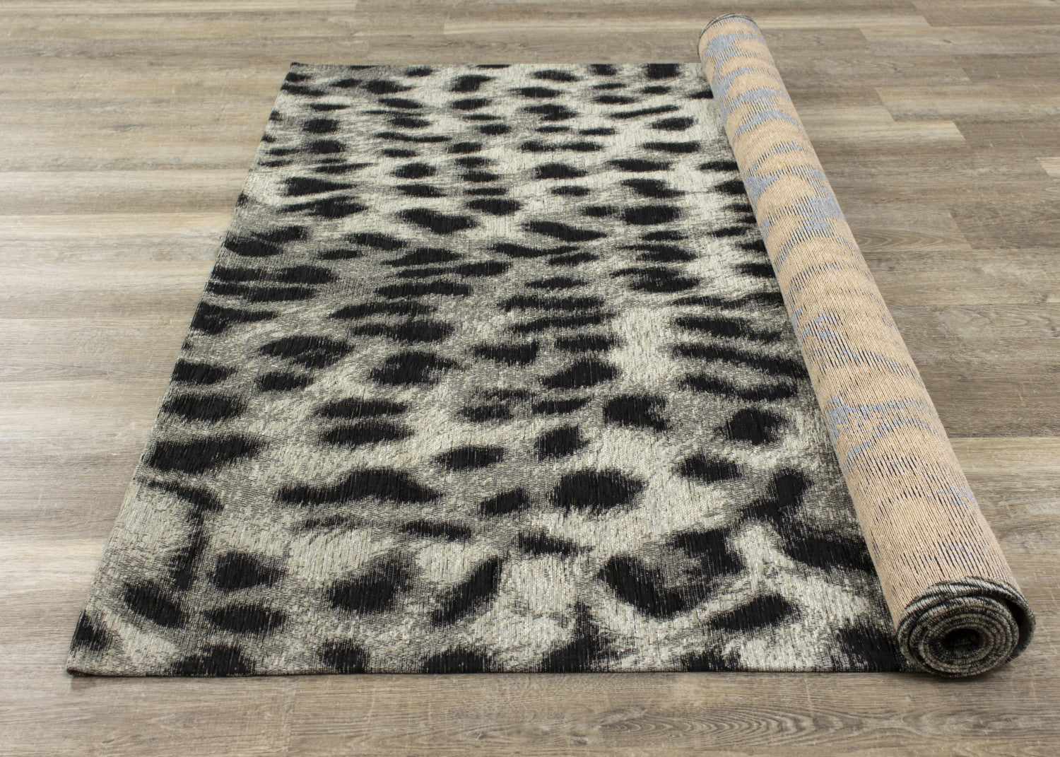 Kathy Leopard Print Area Rug - 5' X 8' - Grey/Black